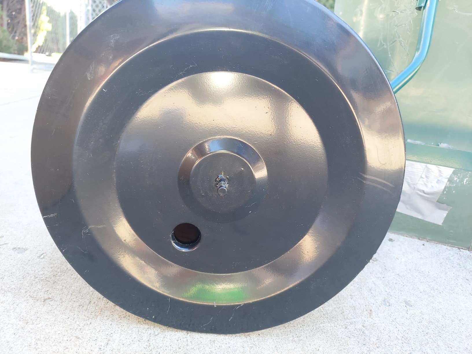 Outsunny 20-Inch Push/Tow Behind Lawn Roller Filled with 16 Gal Water or Sand, Perfect for Flattening Sod in The Garden customer photo 2