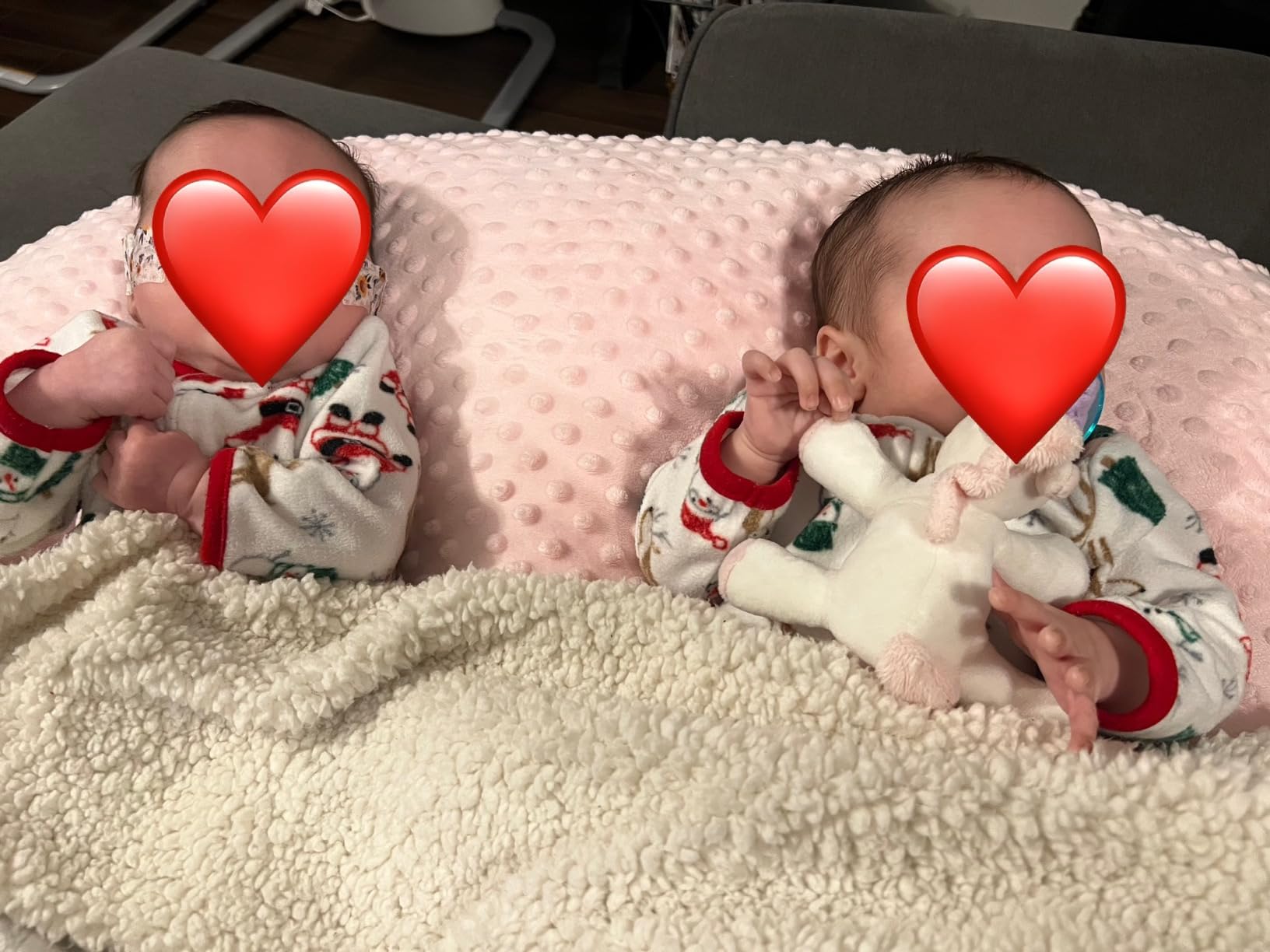 Twin Z The Pillow - Support and Pregnancy Pillow! Cuddle Pink DOTS customer photo 1