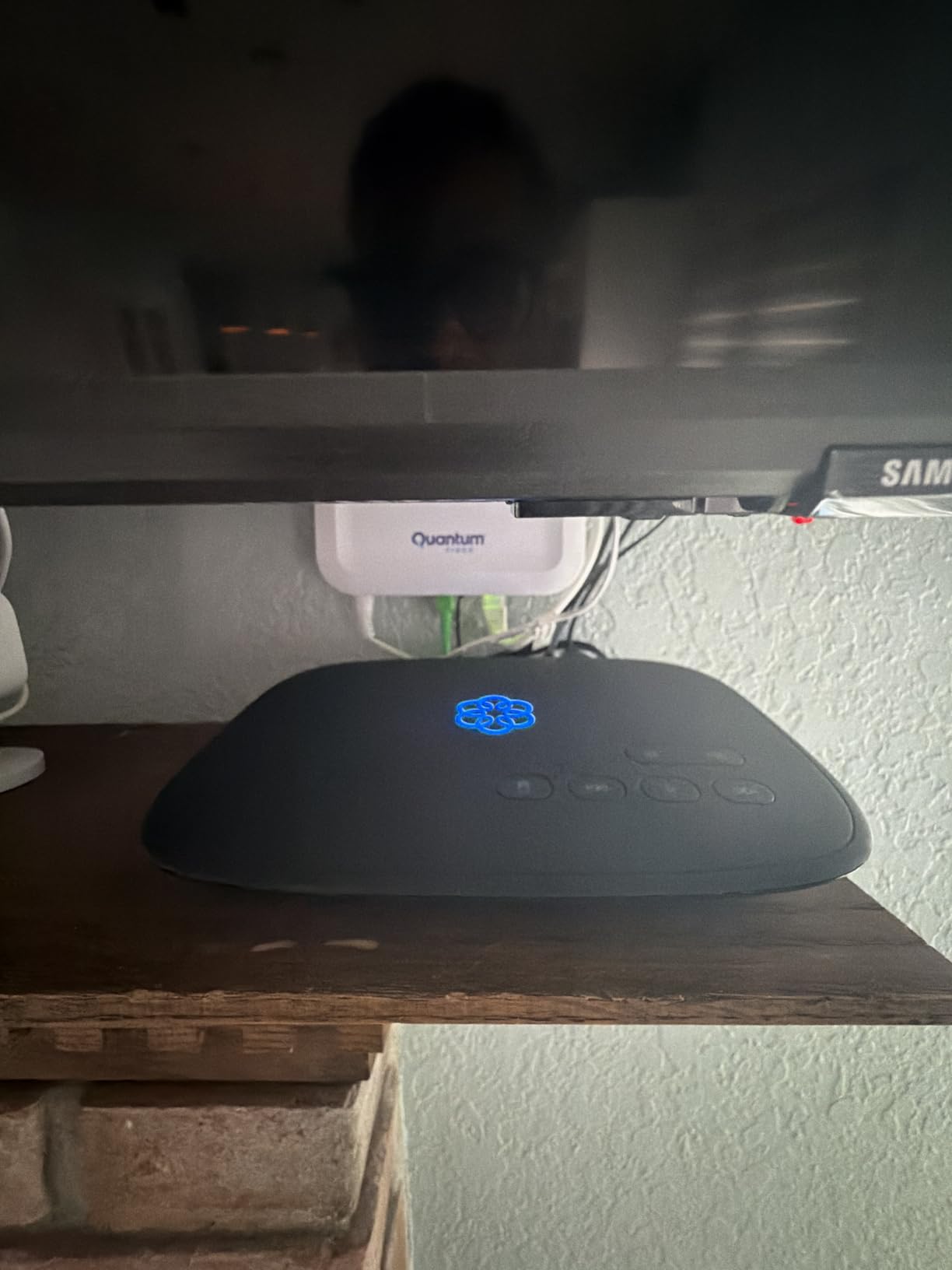 Ooma Telo VoIP with 3 HD3 Handsets Complete Home Phone System for Unlimited Nationwide Calling, Mobile App Access, and Robocall Blocking Affordable Landline Replacement customer photo 2