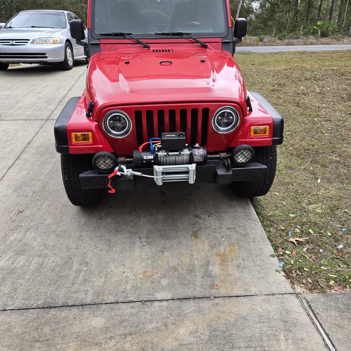 VEVOR Truck Winch 12000lbs Electric Winch 85ft/26m Steel Cable 12V Power Winch Jeep Winch with Wireless Remote Control and Powerful Motor for UTV ATV & Jeep Truck and Wrangler in Car Lift customer photo 2