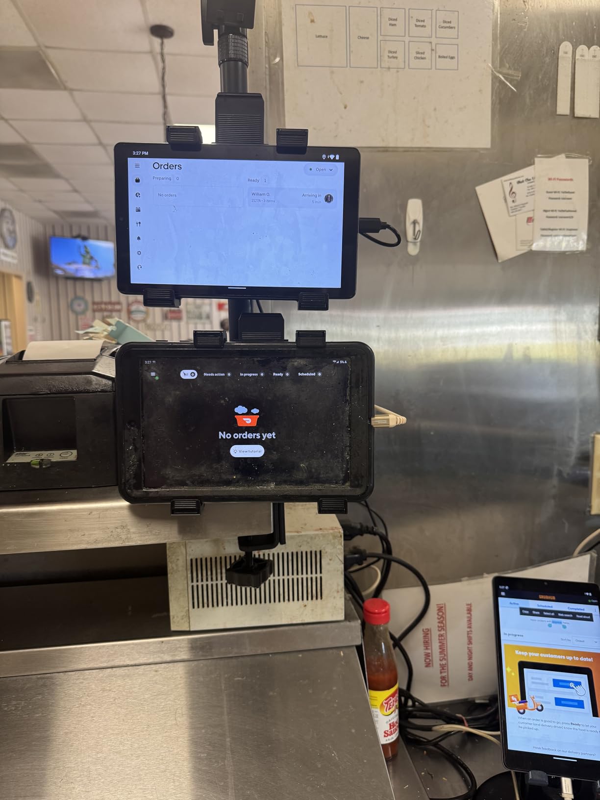 iBOLT Tablet Tower- Point of Purchase/POS Clamp Mount - with 3 TabDock Holders Perfect for Multiple delivery Applications (DoorDash, Uber eats, Postmates, etc.) Fits 7 to 10 inch Tablets customer photo 1