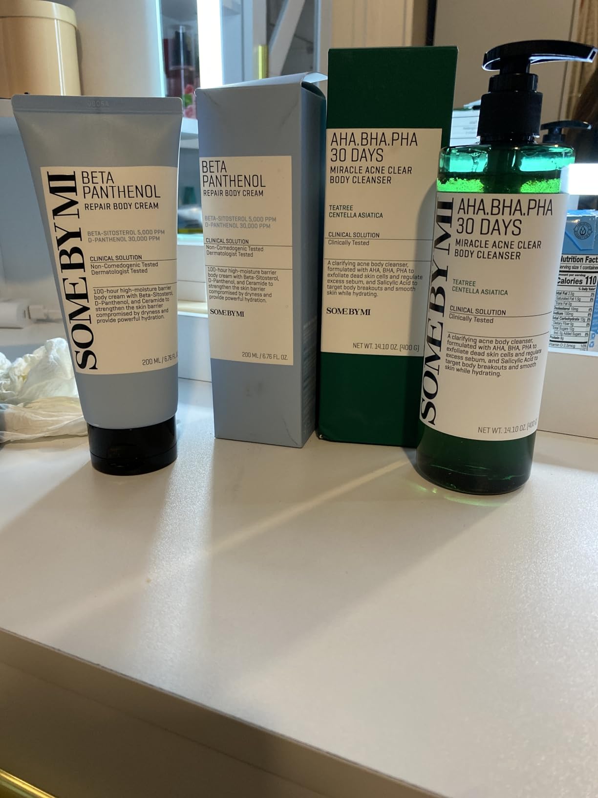 SOME BY MI AHA BHA PHA 30 Days Miracle Acne Clear Body Cleanser 13.5oz - Salicylic Acid & Tea Tree Acne Body Wash - Deep Cleansing, Sulfate & Paraben Free Korean Skin care customer photo 1