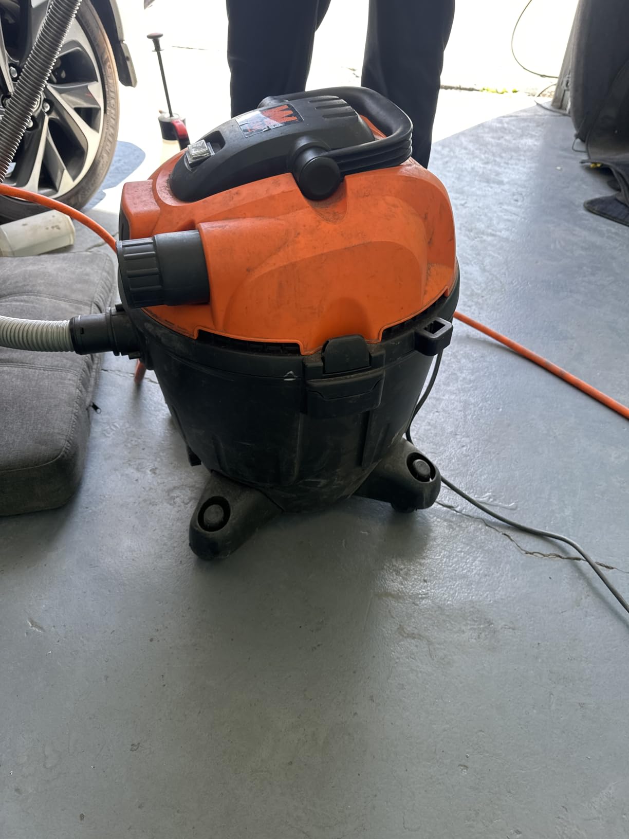 WEN VC4710 10-Amp 5-Gallon Portable HEPA Wet/Dry Shop Vacuum and Blower with 0.3-Micron Filter customer photo 2