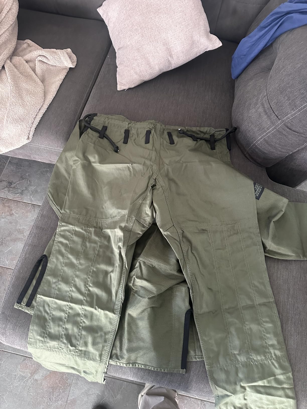 BJJ GI for Men IBJJF Kimono BJJ Jiujitsu GIS W/Preshrunk Fabric & Free Belt (See Special Sizing Guide) customer photo 1