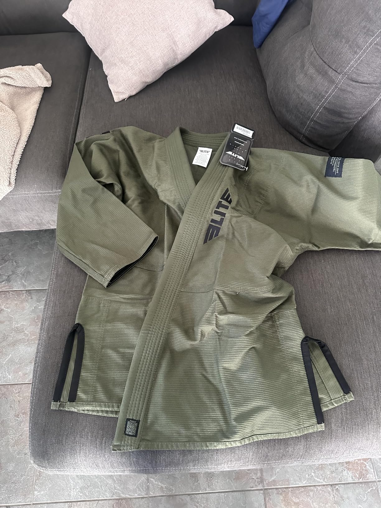 BJJ GI for Men IBJJF Kimono BJJ Jiujitsu GIS W/Preshrunk Fabric & Free Belt (See Special Sizing Guide) customer photo 2