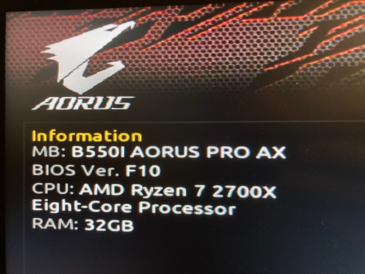 GIGABYTE B550I AORUS PRO AX AMD AM4 ITX Motherboard, Supports Ryzen 5000/4000/3000 Series, DDR4, 6+2 Power Phase, 2X M.2, PCIe 4.0, USB-C, WiFi 6, 2.5 GbE LAN, Q-Flash Plus, WiFi EZ-Plug, RGB Fusion customer photo 1