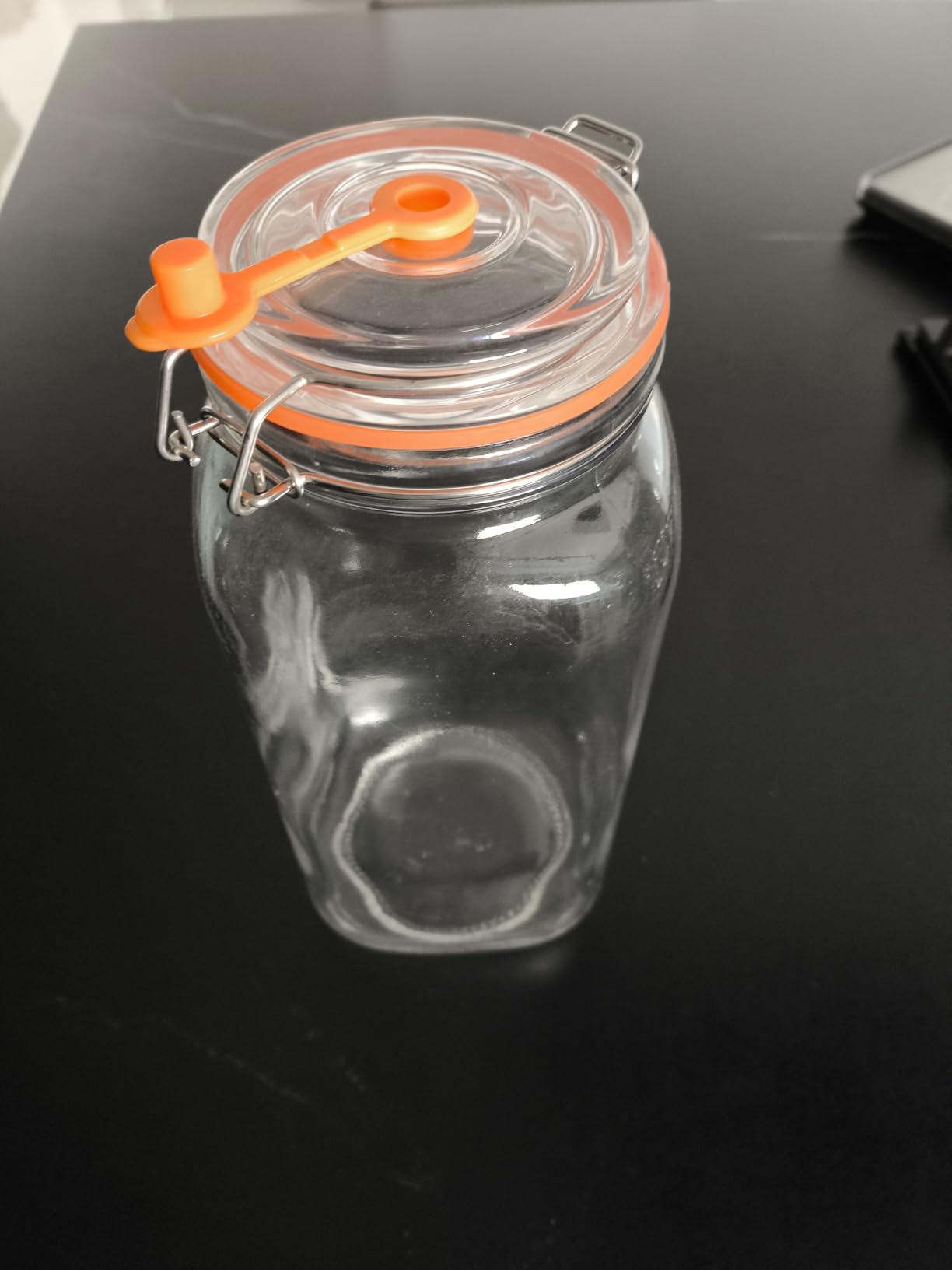 JILLMO Fermenting Jar, 2 Liter Glass Fermentation Kit with Fermenting Weights and Airlocks for Kombucha, Sauerkraut, Pack of 2 customer photo 1
