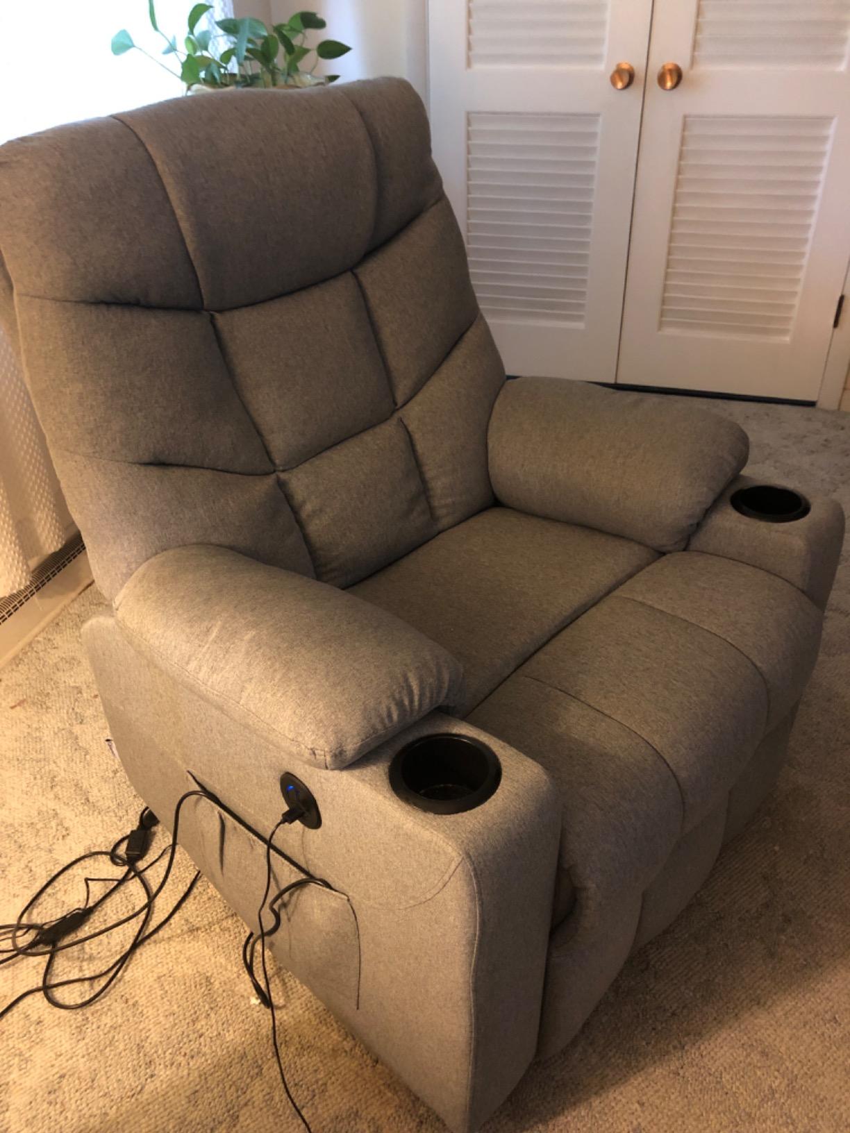 Giantex Power Lift Chair Electric Recliner Sofa for Elderly, Fabric Reclining Sofa w/ 8 Point Massage & Lumbar Heat, 2 Side Pockets Cup Holders USB Charge Port customer photo 2