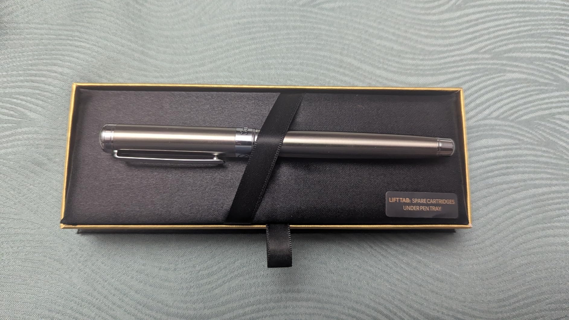 Scriveiner Silver Chrome Fountain Pen - Stunning Luxury Pen, Real Gold Finish Schmidt Gilded Nib (Medium), Best Pen Gift Set for Men & Women, Professional, Executive Office, Nice Pens customer photo 1