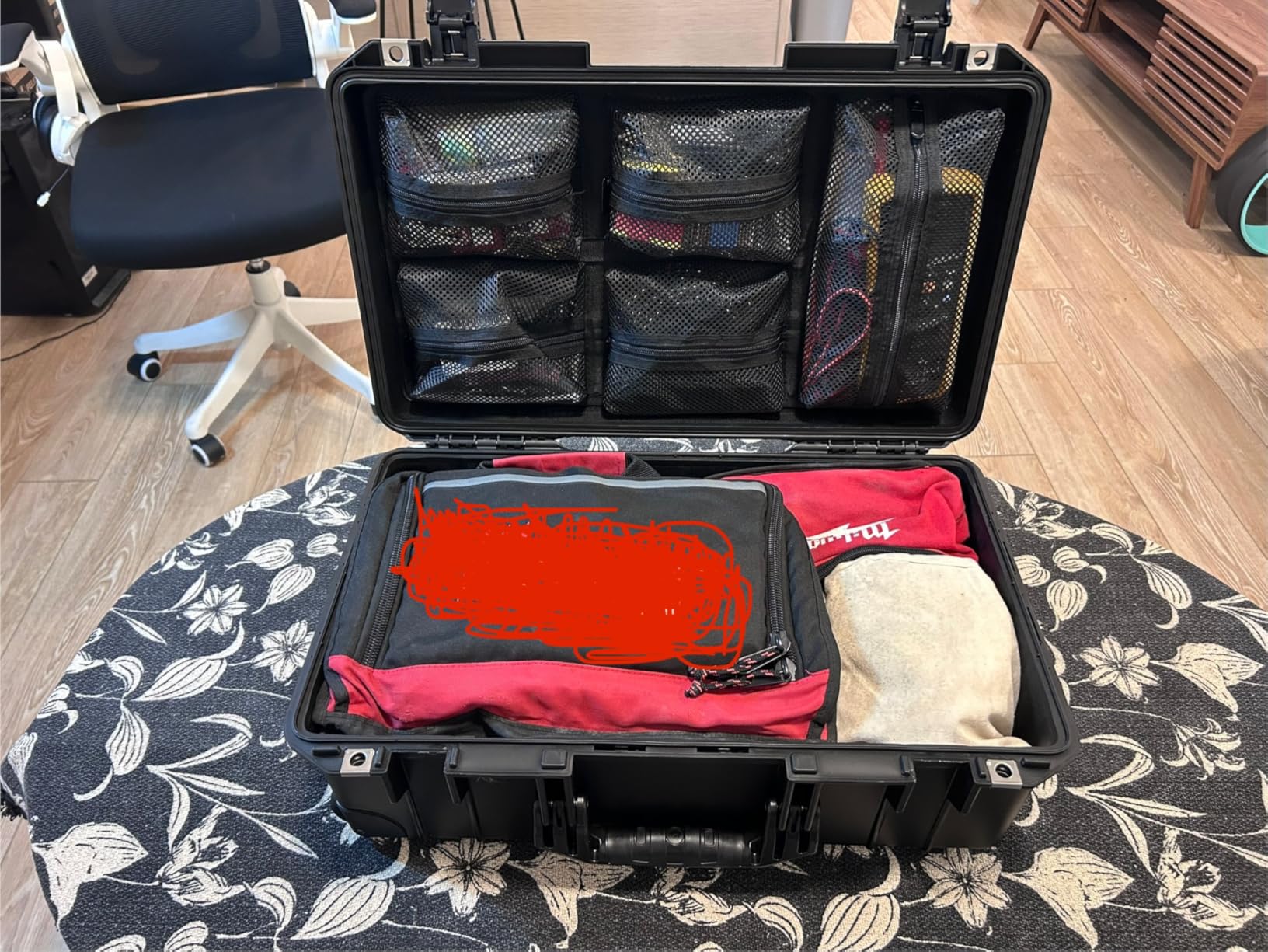 Pelican Air 1535 Case With Foam - Black customer photo 2