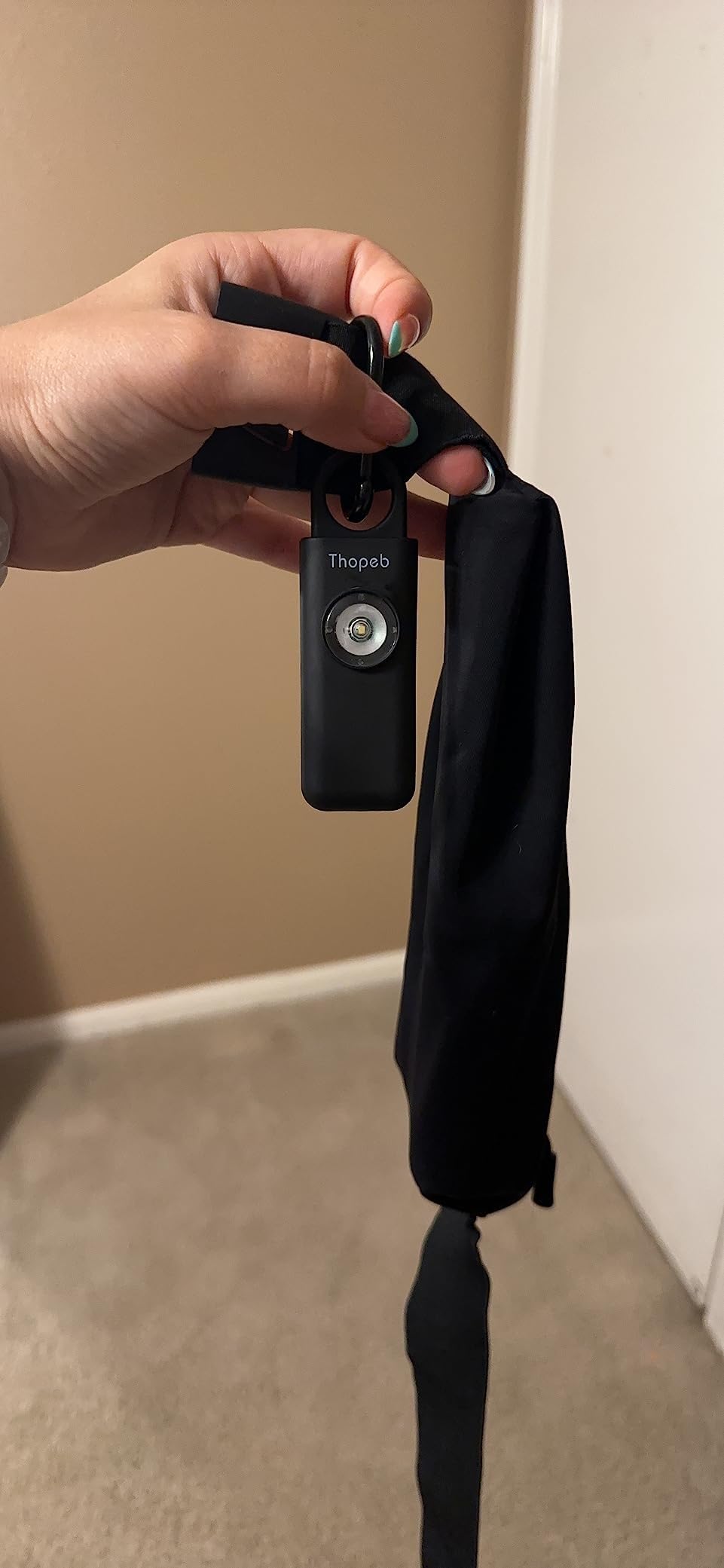 Thopeb-The Original Personal Safety Alarm for Women Self Defense - Elders & Kids Self Defense Keychain Siren - 135dB Loud Siren Bird Sound (Charcoal) customer photo 2