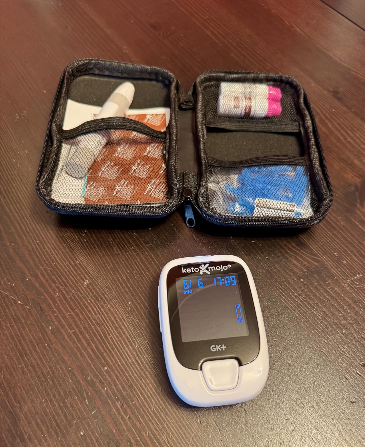 KETO-MOJO GK+ Bluetooth Glucose & Ketone Testing Kit + Free APP for Ketosis & Diabetes Support. 20 Blood Test Strips (10 Each), Meter, 20 Lancets, Lancing Device, and Control Solutions customer photo 2