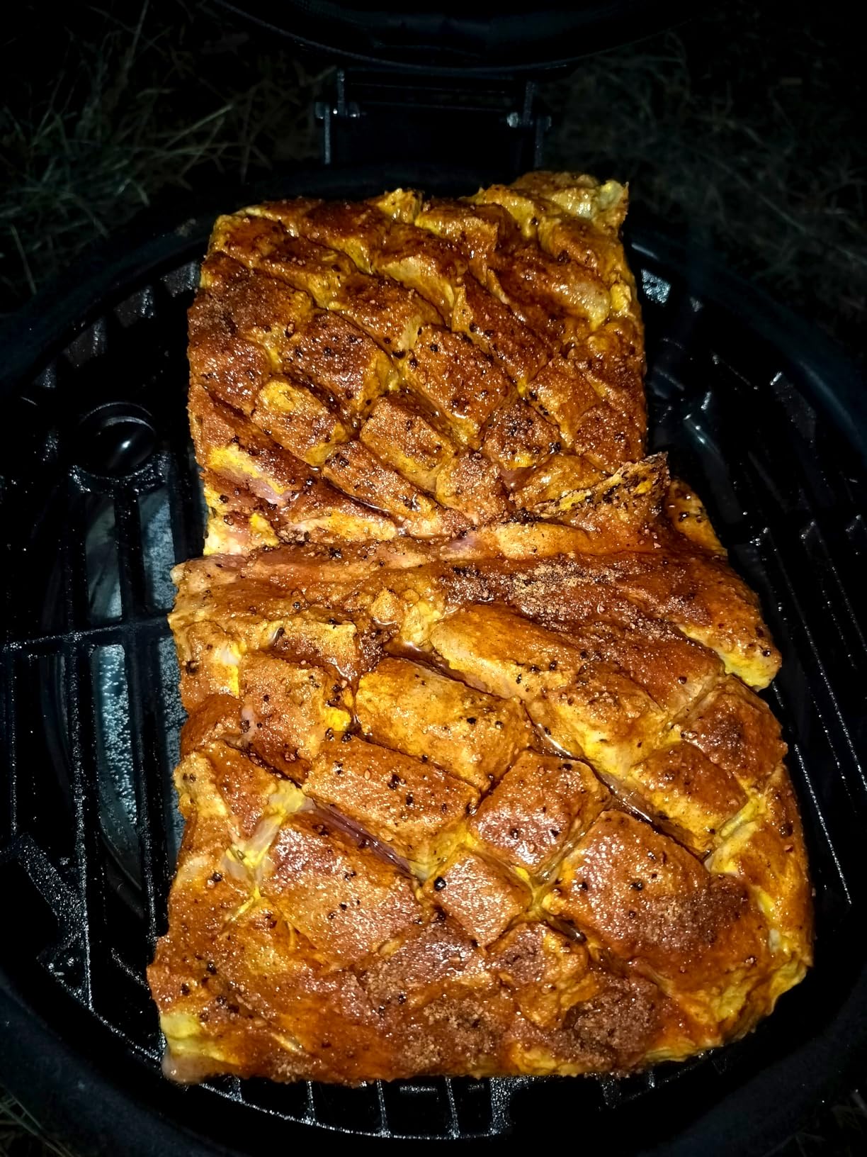 Char-Griller AKORN Jr. Portable Kamado Charcoal Grill and Smoker with Cast Iron Grates and Locking Lid, 155 Cooking Square Inches, Model E86714 customer photo 1