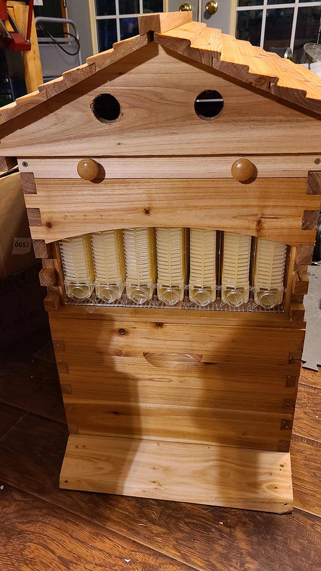 LANGLANG Automatic Wooden bee hive House kit with 7 PCS Upgraded Auto Frame Comb-Beehive Box Honey Free harvesting. customer photo 2
