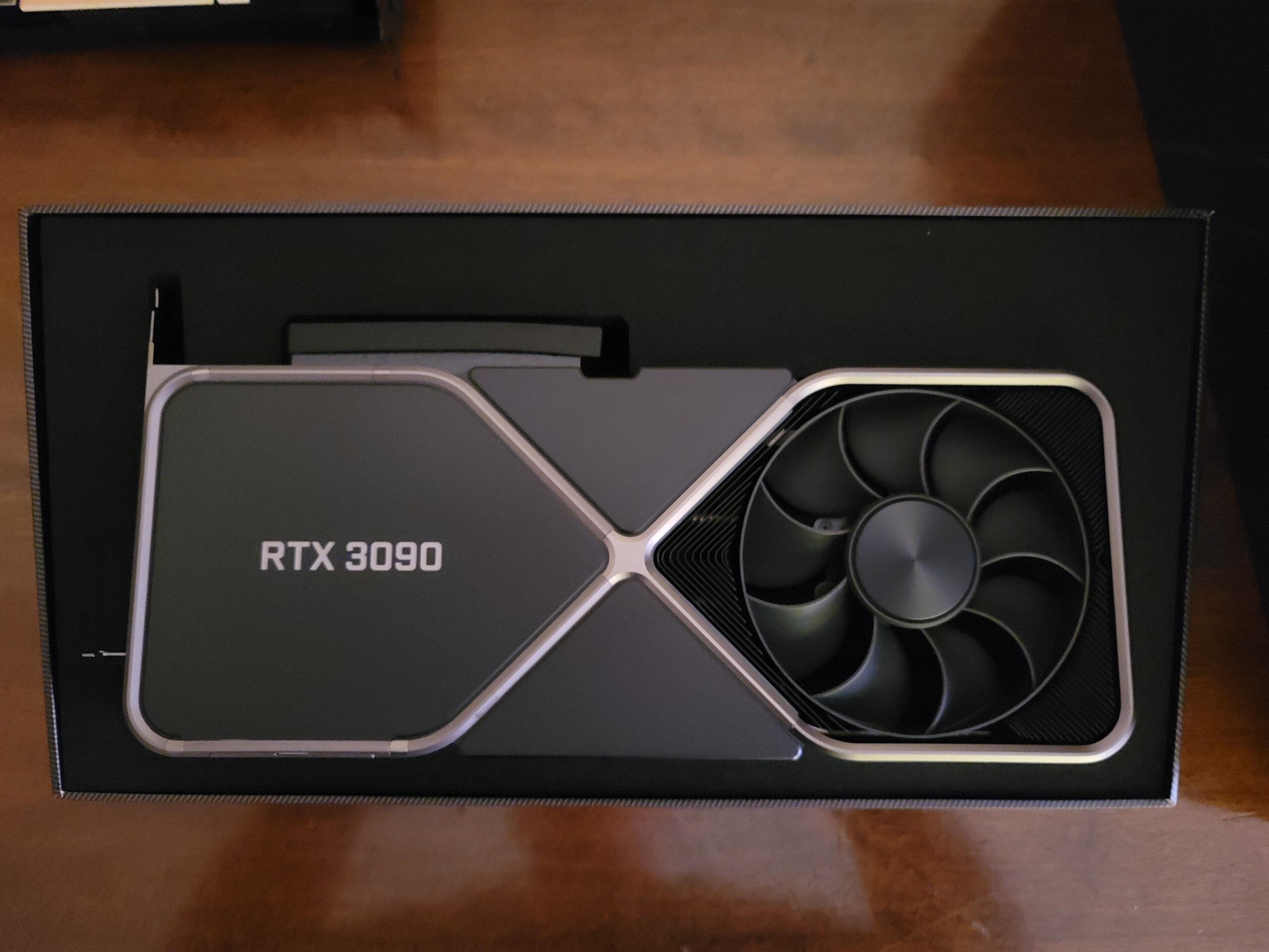 NVIDIA GeForce RTX 3090 Founders Edition Graphics Card customer photo 1