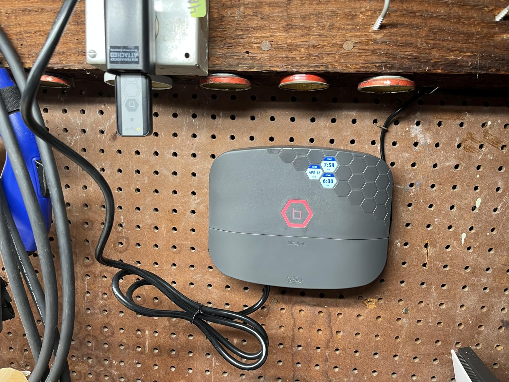 Orbit B-hyve XR Smart Sprinkler Timer - 8-Zone - WiFi-Enabled Indoor/Outdoor Irrigation Controller - App Control - Weatherproof Watering System - Multi Zone - Custom Programs - 57985 customer photo 2