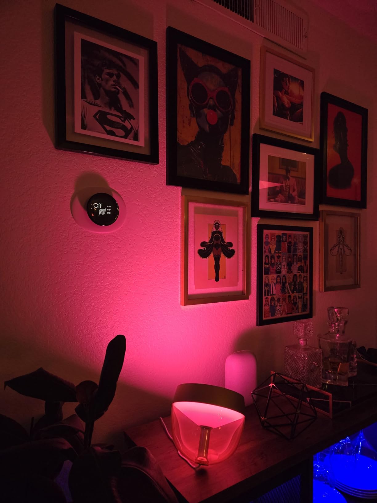 Philips Hue Iris Smart LED Table Lamp, White & Color Ambiance, Control with Hue App, Works with Alexa, Google Assistant, and Apple HomeKit customer photo 1