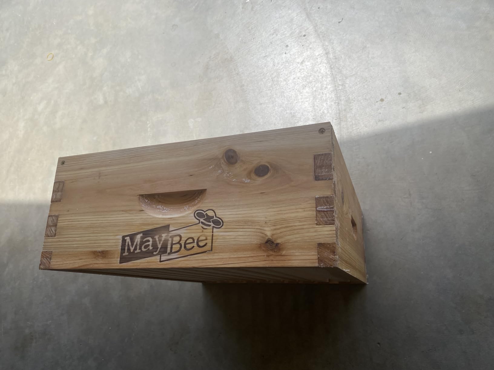 10-Frame Beehive Box Langstroth Medium Super Bee Box for Sale Wax Coated Bee Hives Includes Wooden Frames & Waxed Foundations (Unassembled) customer photo 1