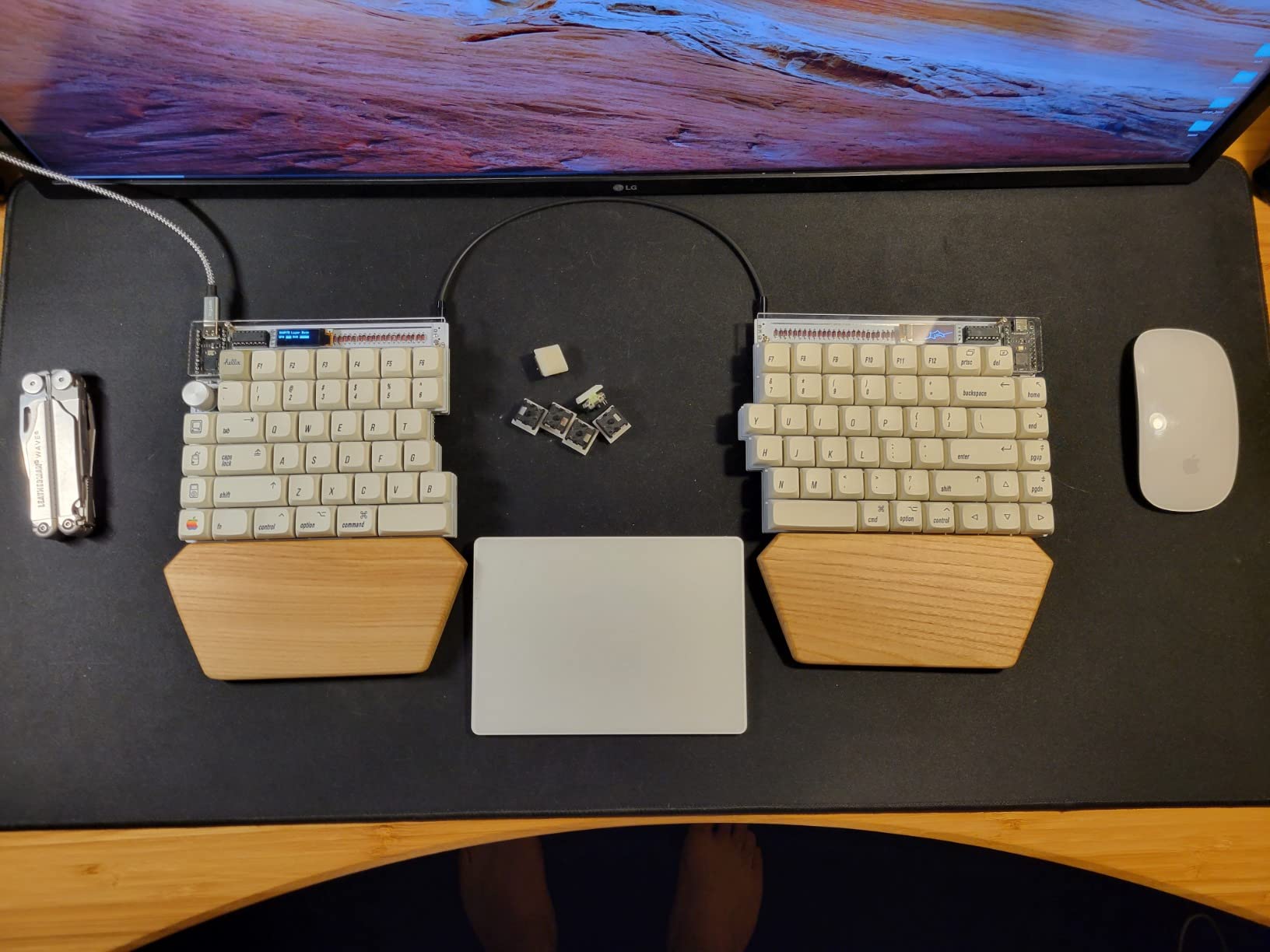 Wooden Keyboard Wrist Rest, Keyboard Wooden Palm Rest, Keyboard Wrist Rest Pad, Solid Wood Mouse Pad Wrist Guard, Ash Wood Wrist Rest, Wrist Pad for Keyboard, (Fraxinus Excelsior, 11.8in) customer photo 2