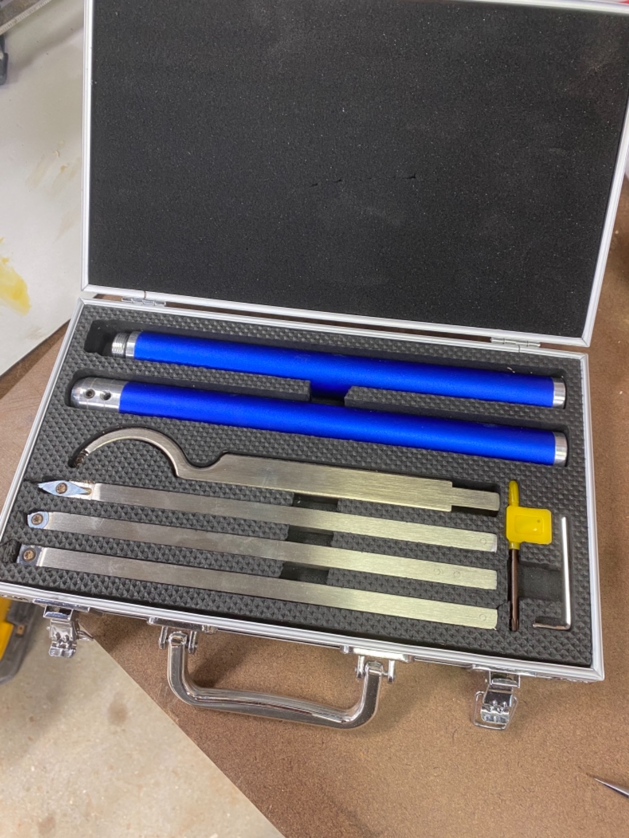 Carbide Tipped Wood Turning Tools Set, Latest Lathe Rougher Finisher Swan Neck Hollowing Tools and Interchangeable Aluminum Alloy Grip Handle with Diamond Round Square Carbide Inserts customer photo 2