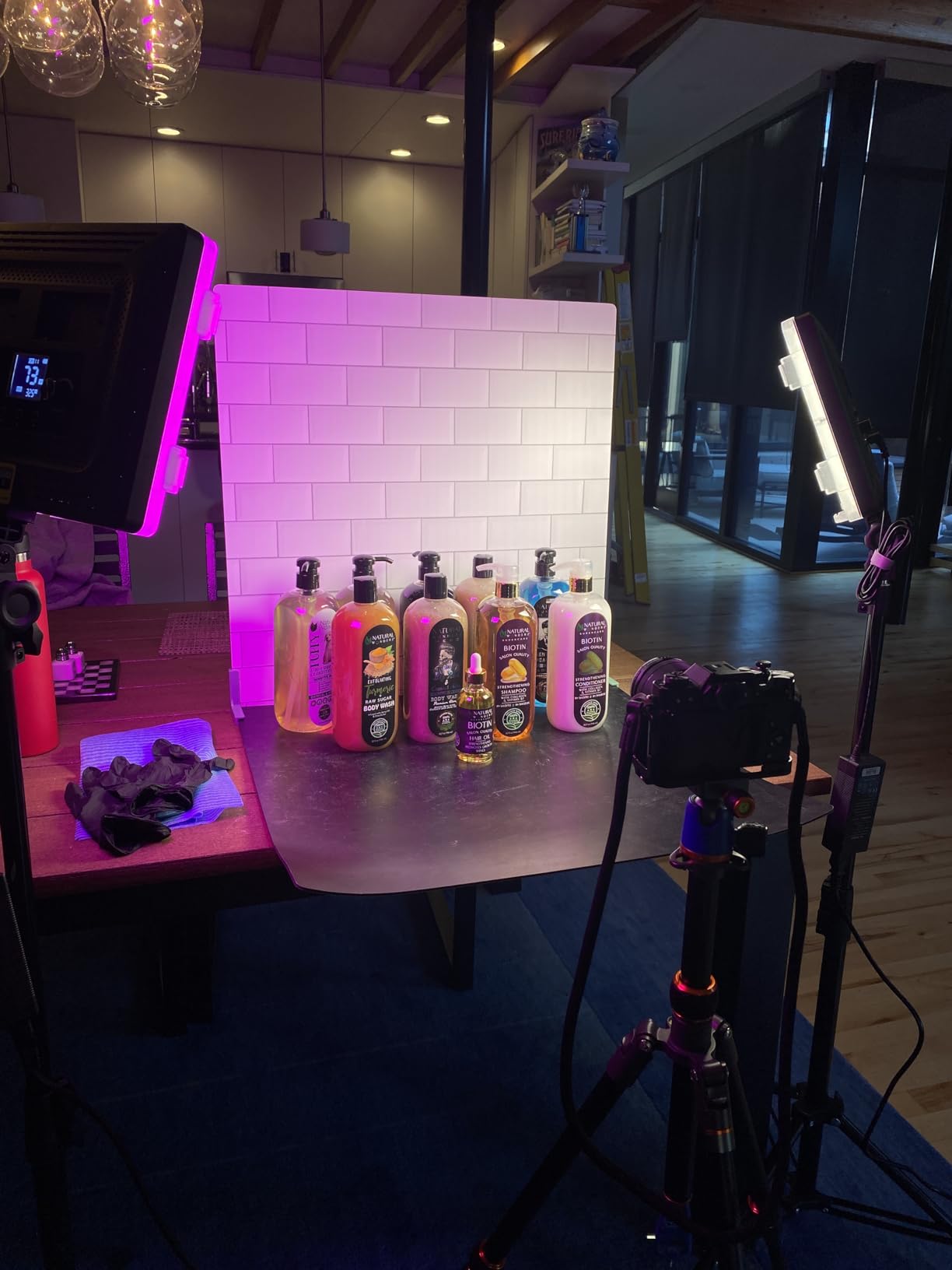 GVM RGB LED Video Lights Photography Lighting Kit, 50W Bi-Color 3200K-5600K Studio Lights, 2-Packs 672 Led Beads APP Control Film Lights Panels for Videography/Streaming/Gaming/YouTube CRI 97+ customer photo 2