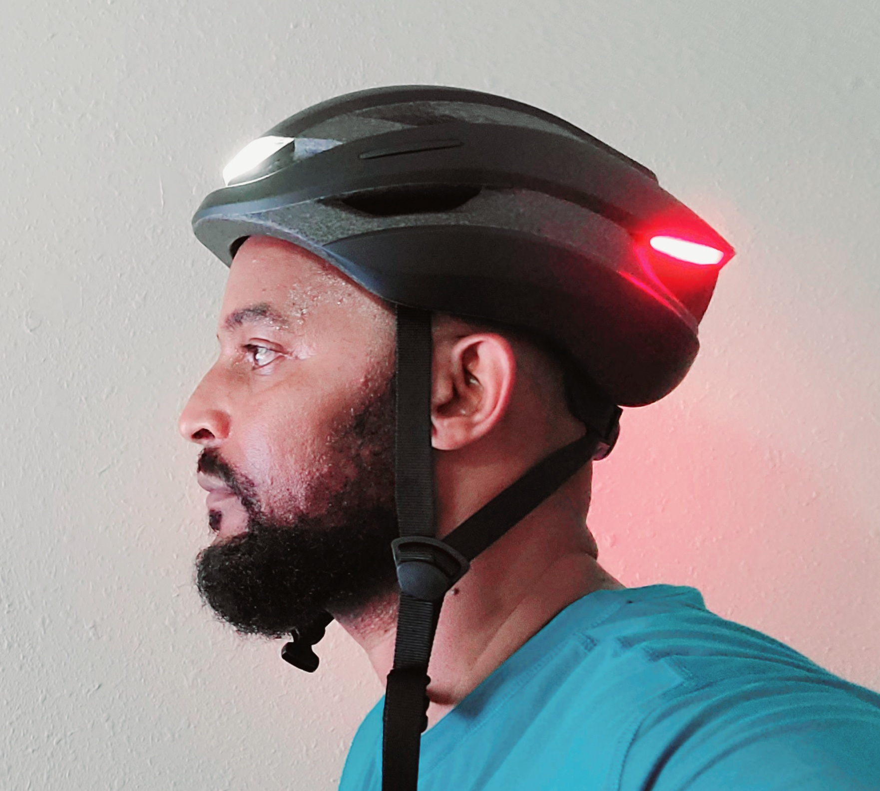 Lumos Ultra Smart Bike Helmet | Customizable Front and Back LED Lights with Turn Signals | Road Bicycle Helmets for Adults: Men, Women customer photo 1