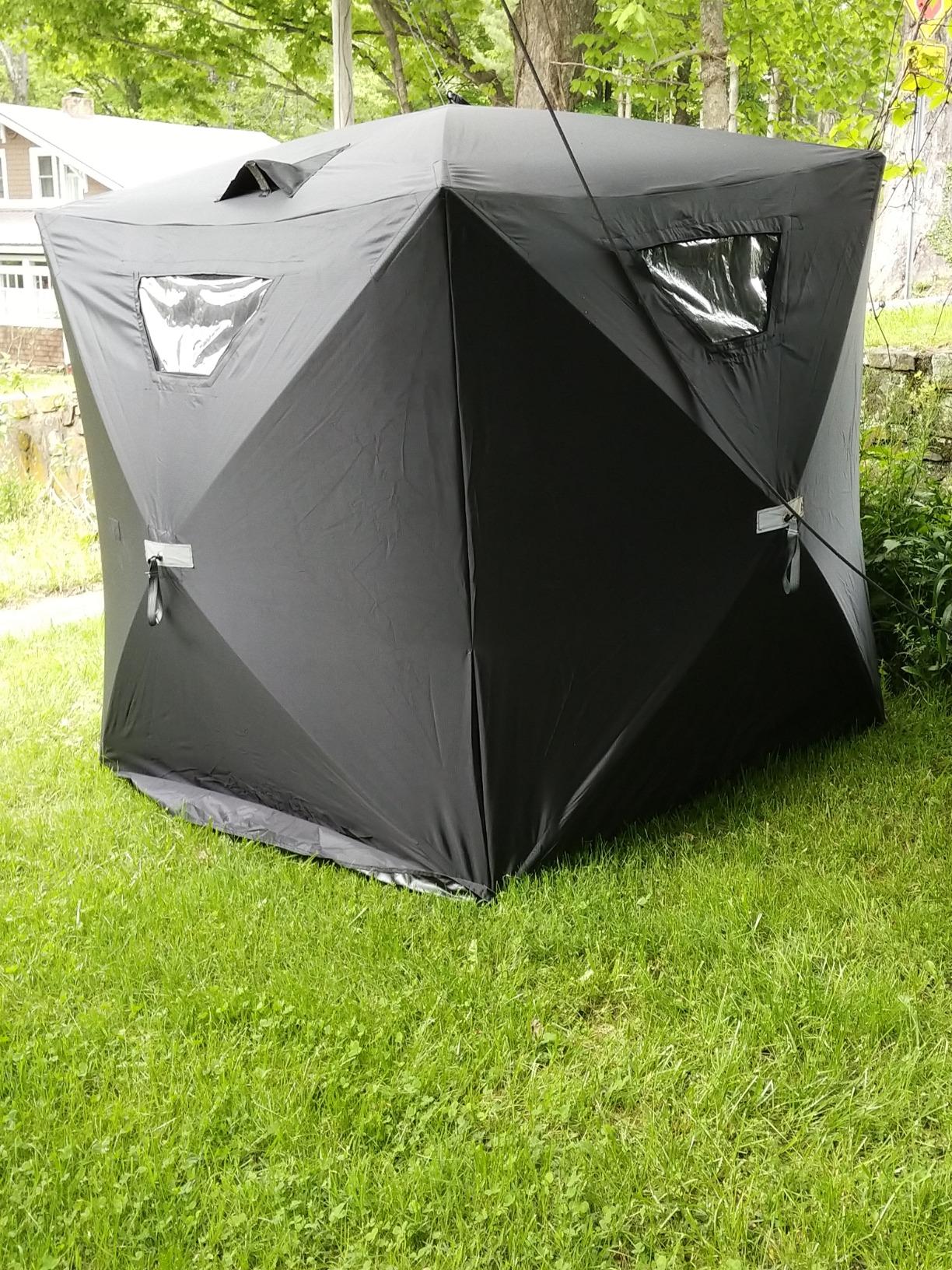 Happybuy Ice Fishing Tent Waterproof Pop-up 2/3/4/8 Person Carrying Bag Ice Shelter Fishing Tent with Detachable Ventilation Windows Oxford Fabric Zippered Door customer photo 1