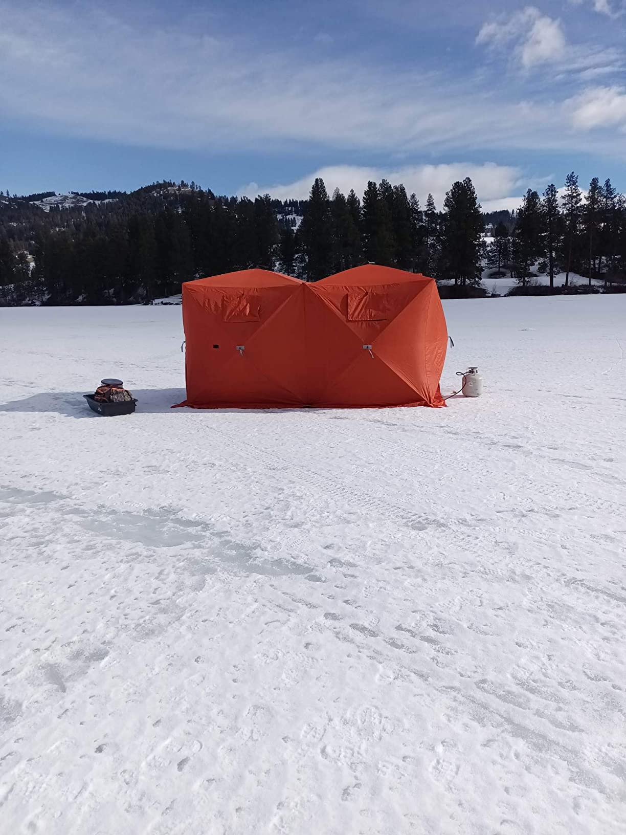 Happybuy Ice Fishing Tent Waterproof Pop-up 2/3/4/8 Person Carrying Bag Ice Shelter Fishing Tent with Detachable Ventilation Windows Oxford Fabric Zippered Door customer photo 2