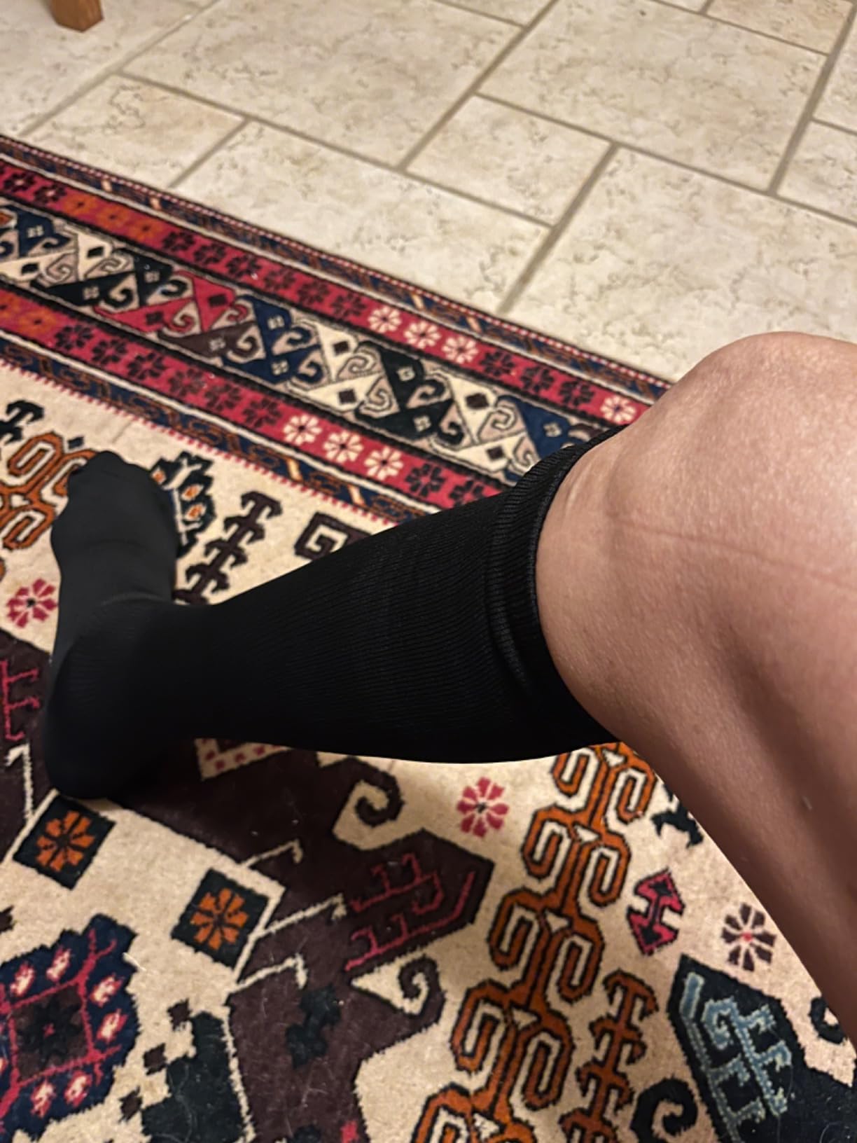 Aoliks Compression Socks for Women & Men 4 Pairs, Best Support for Nurses Running Travel customer photo 2