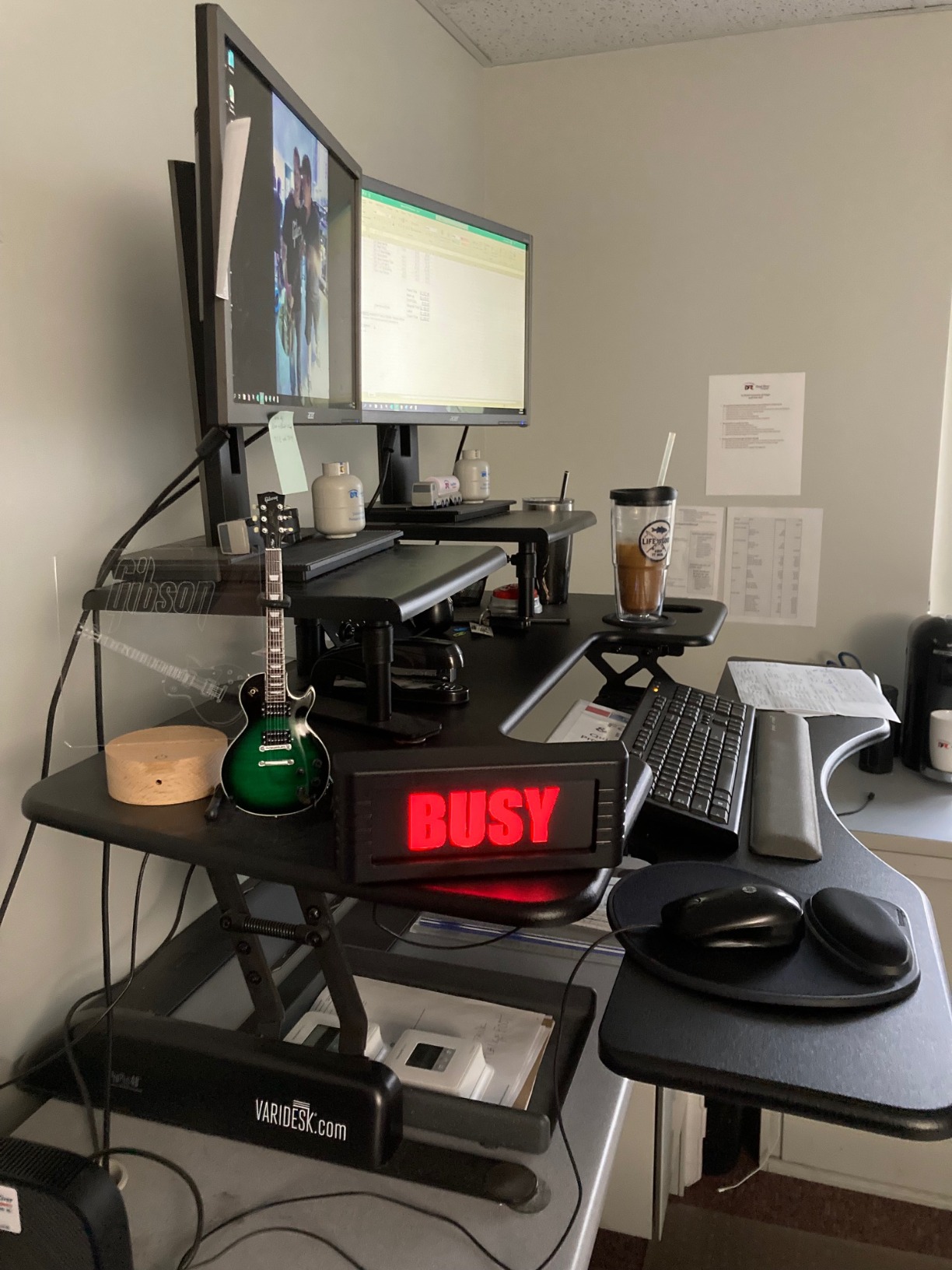 BusyBox S smart sign | Bluetooth | Battery Powered | Home Office | Wireless | Recording | Gaming | Streaming | Do Not Disturb Sign | On Air Sign | Office Decor | Online Classes (5,000 mAH Battery) customer photo 1