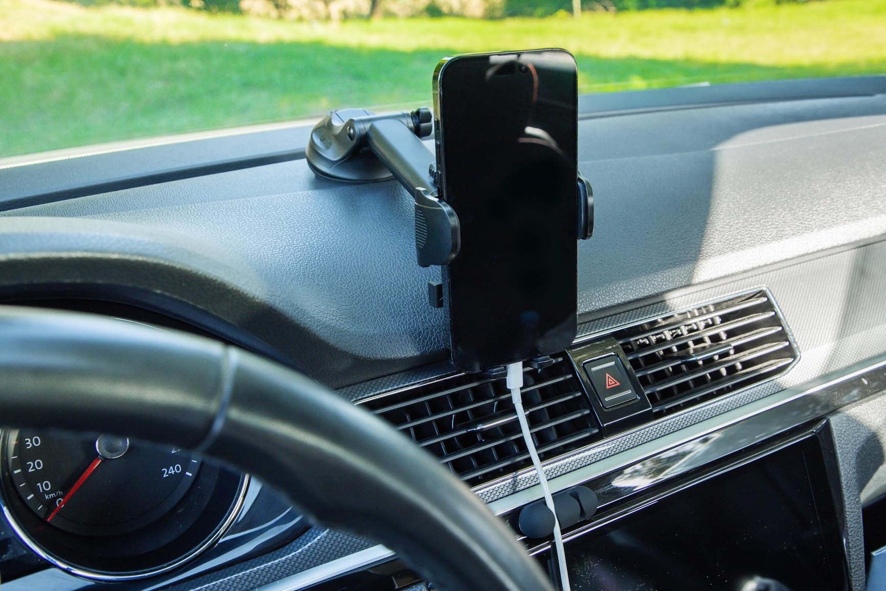 YRU True Military-Grade [360° Rotation Suction] 2026 Ultimate Car Phone Holder Mount [90+LBS Safest Strongest & Patent Certs] Dashboard Windshield Vent for iPhone 17 16 Pro Max Video Dash Mounting Kits customer photo 2