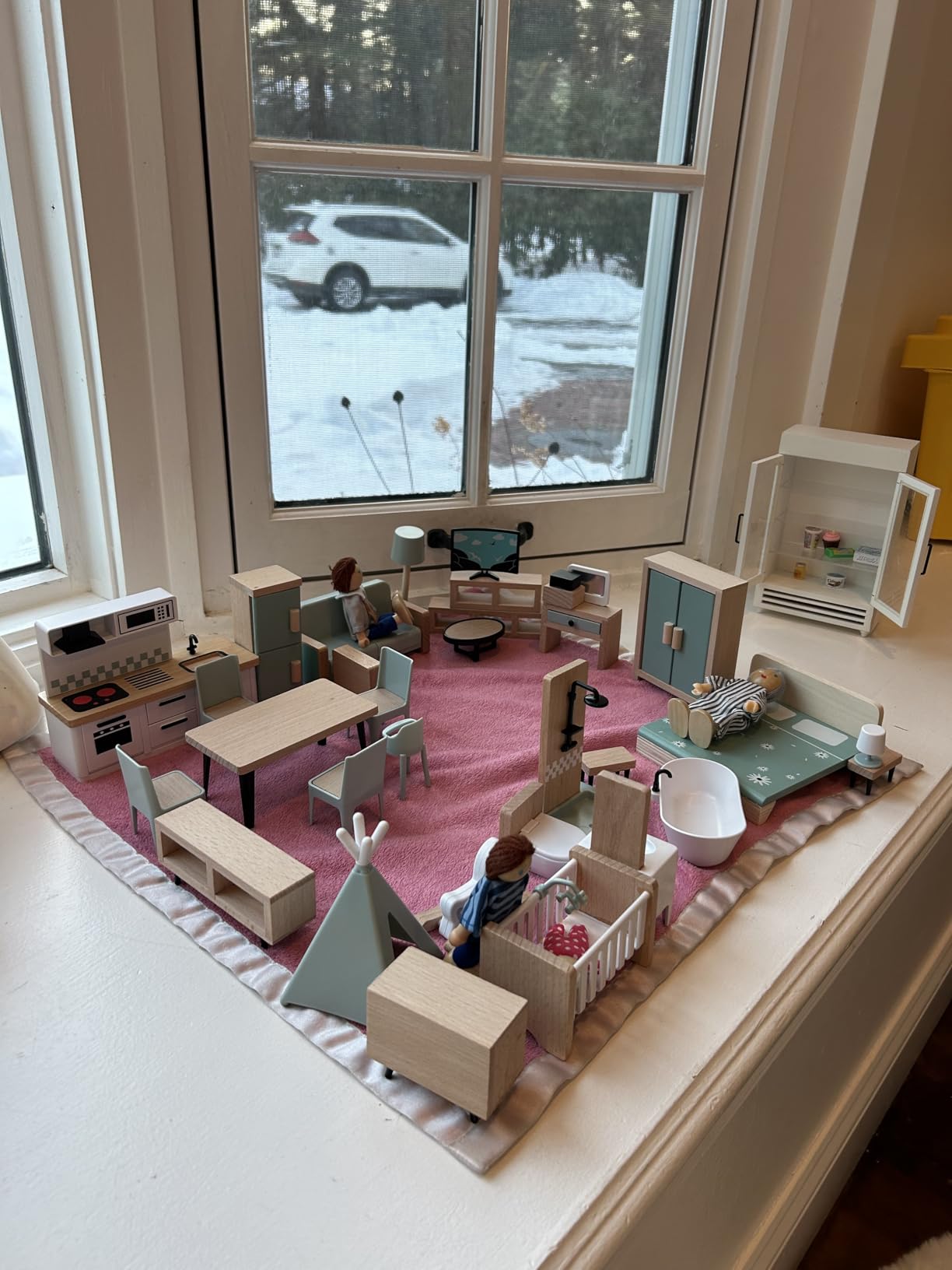 Giant bean 36pcs Wooden Dollhouse Furniture Set 5 Rooms 4 Family Dolls, Wood and Plastic Blue Dollhouse Accessories, Pretend Play Furniture Toys Christmas Birthday Gift for Boys Girls Kids Toddlers 3+ customer photo 2