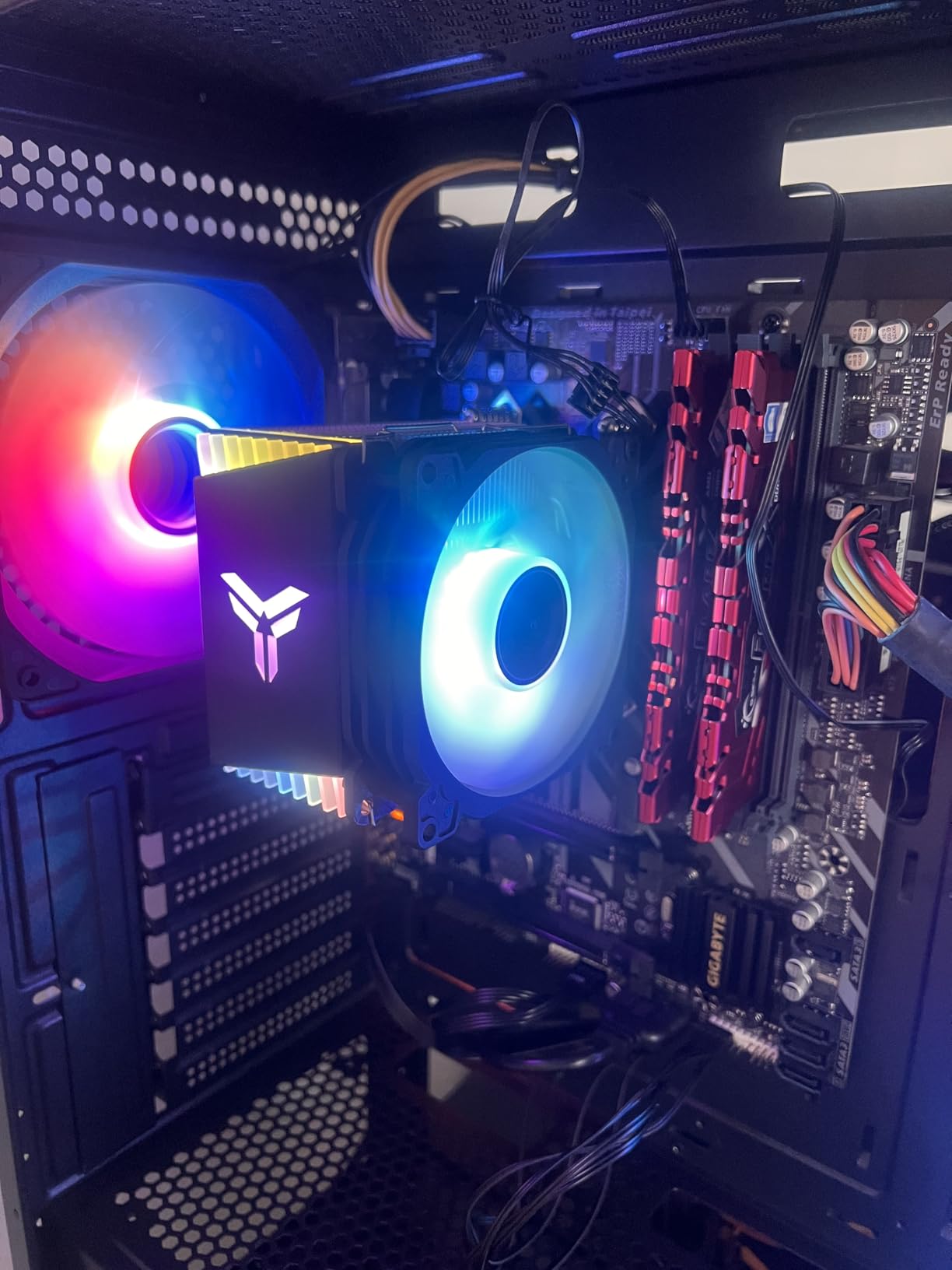 JONSBO CR1400 RGB CPU Air Cooler, 92mm PWM CPU Cooler with 4 Heat Pipes, Removable Computer PC Fans Easy to Install, Quiet Rainbow RGB Cooling Fan for Intel LGA 1851/1700/1200/1151, AMD AM4 AM5, Black customer photo 2