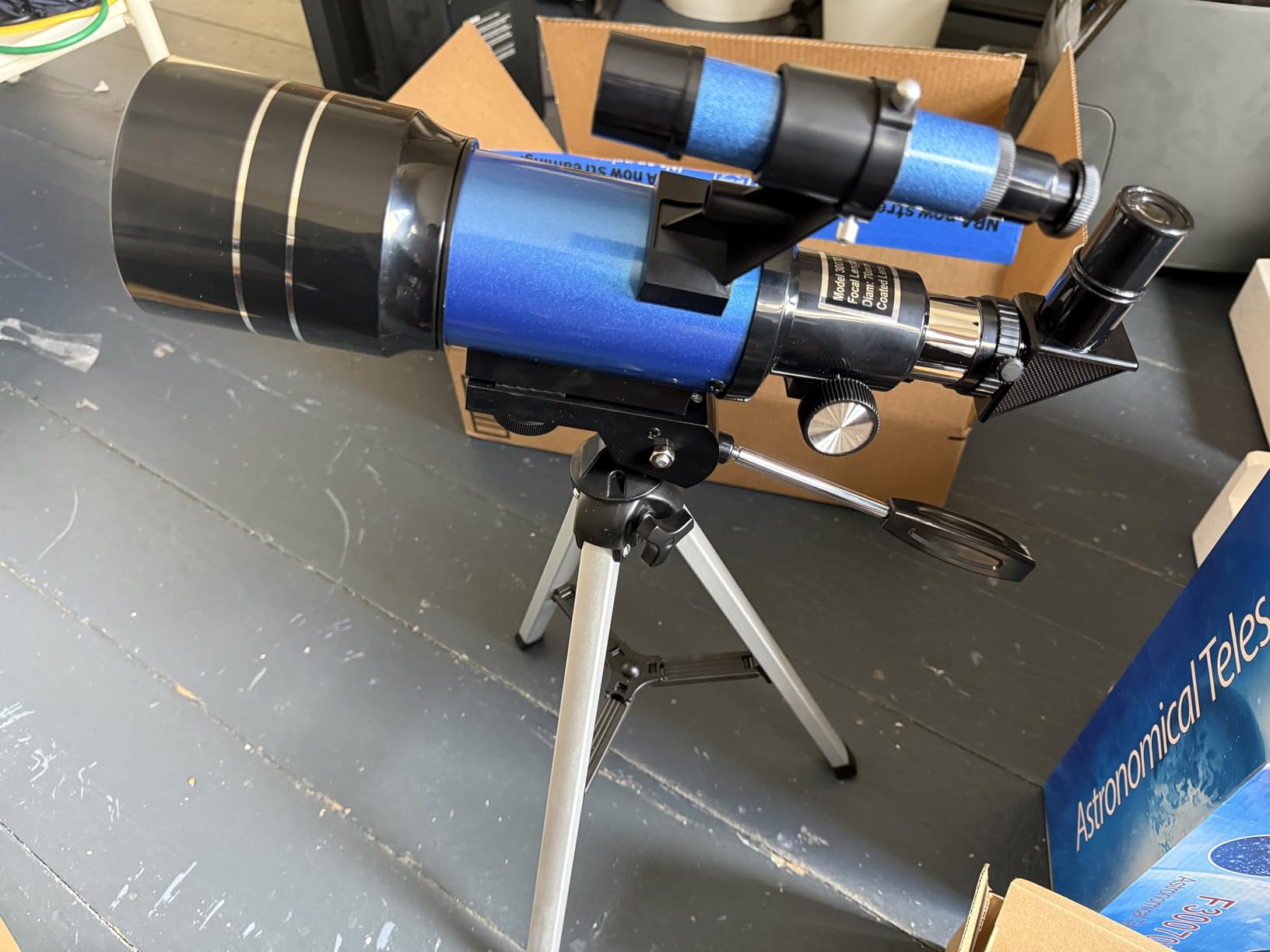 ToyerBee Telescope for Adults & Kids, 70mm Aperture (15X-150X) Portable Refractor Telescopes for Astronomy Beginners, 300mm Professional Travel Telescope with Smartphone Adapter & Wireless Remote customer photo 2