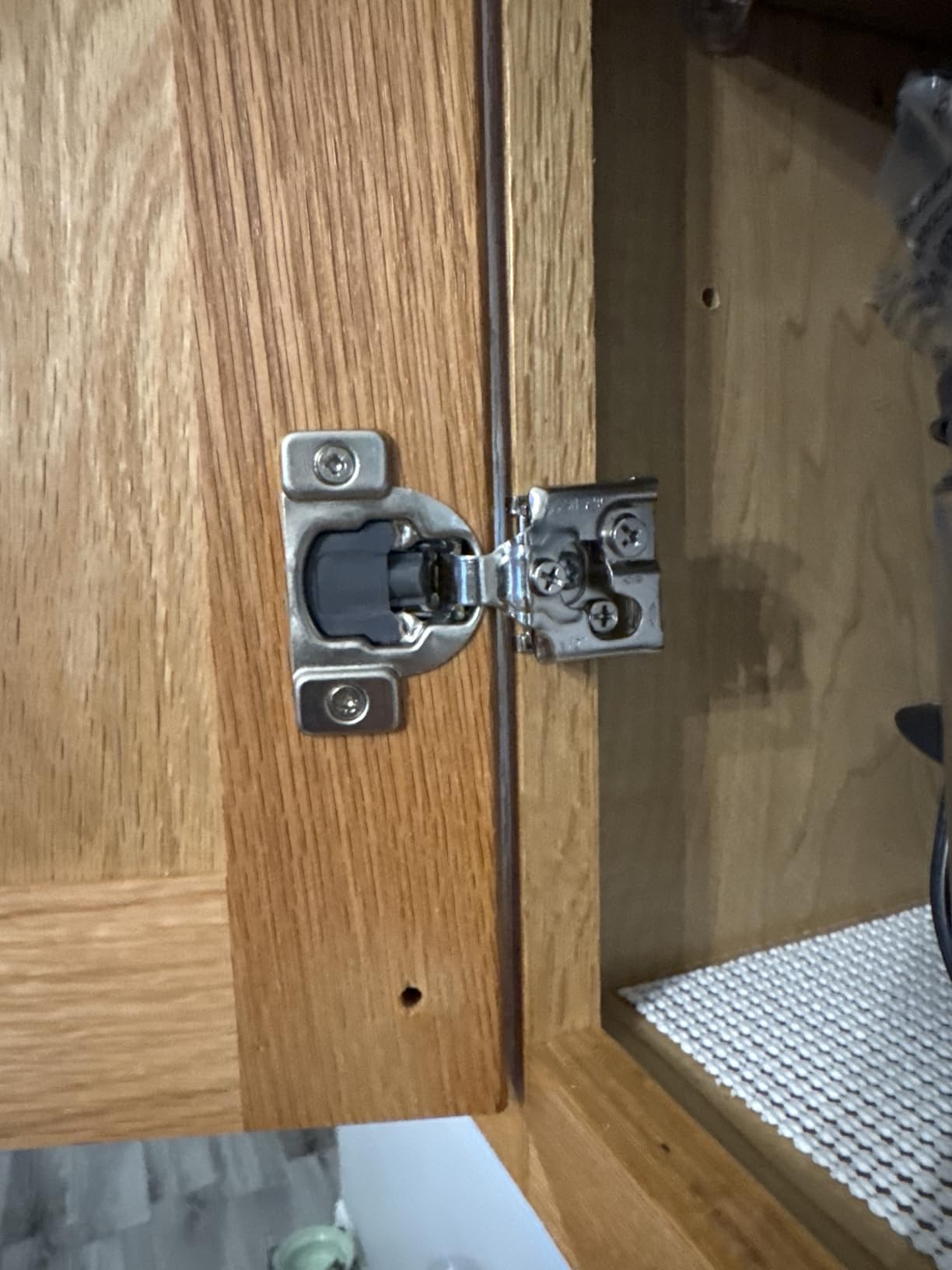 Decobasics 50 Pack Soft Close Cabinet Hinges 1-1/4