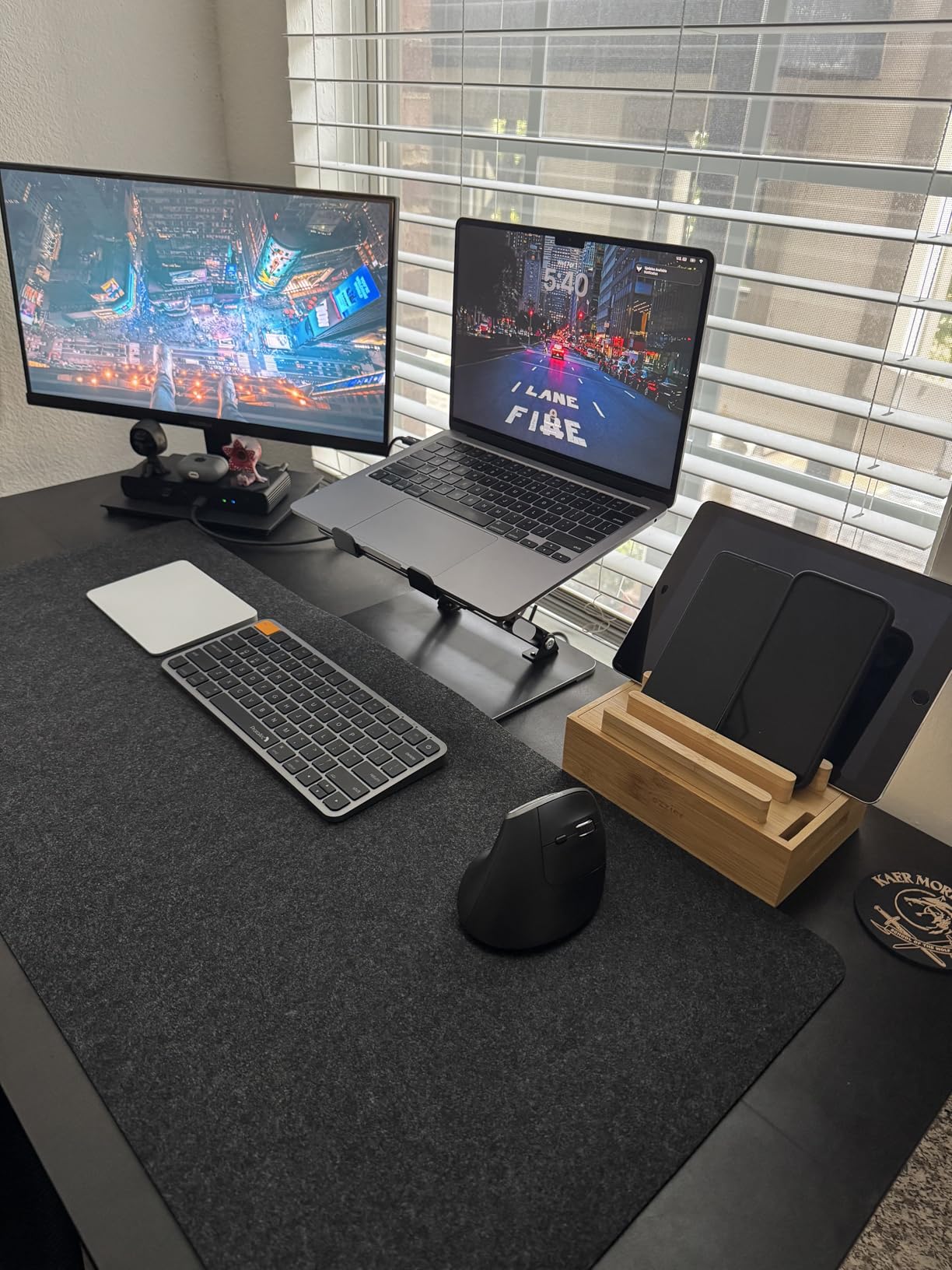 DAWNTREES Large Felt Desk Mat, 40''x16'' Non-Slip Full Desk Mouse Pad, Office Computer Desk Mat for Keyboard,100X40cm Felt Desktop Mat for Desk Pad Protector customer photo 1