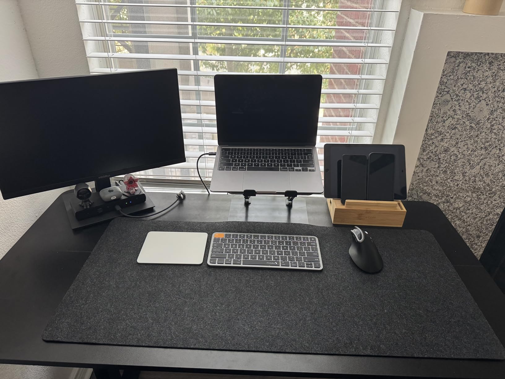 DAWNTREES Large Felt Desk Mat, 40''x16'' Non-Slip Full Desk Mouse Pad, Office Computer Desk Mat for Keyboard,100X40cm Felt Desktop Mat for Desk Pad Protector customer photo 2