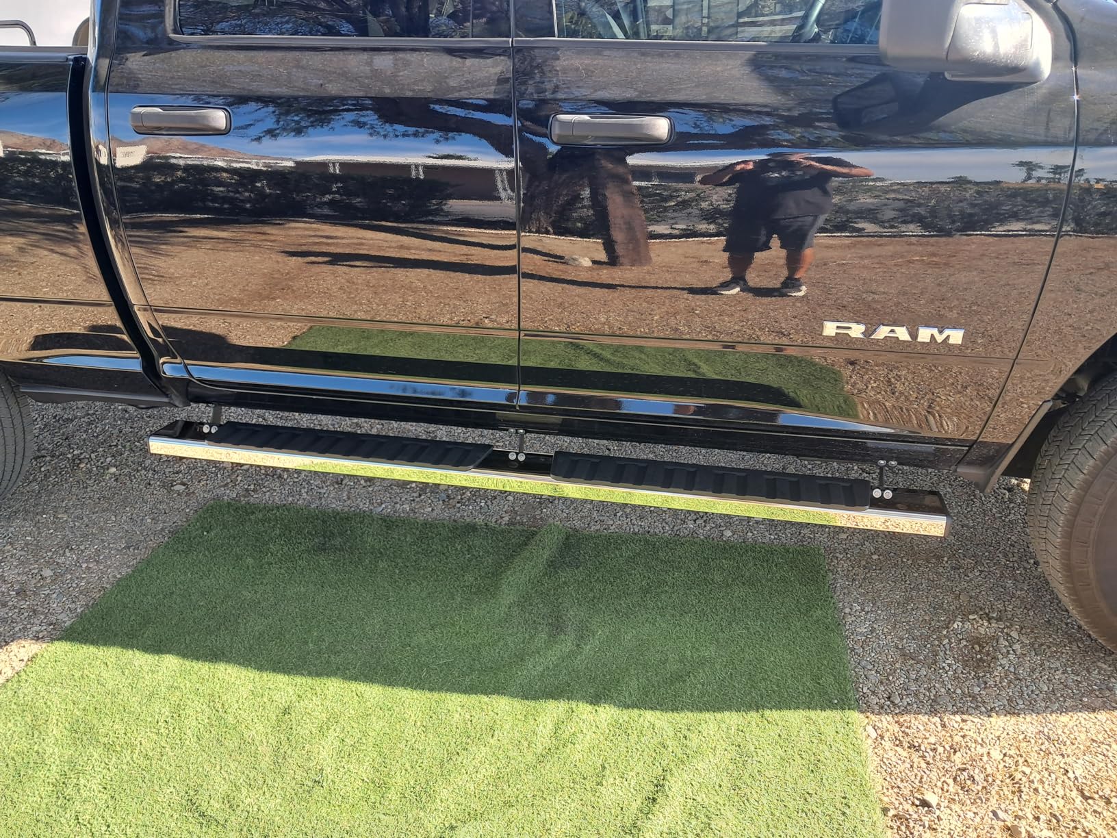 COMNOVA 6 Inches Running Boards for 2019-2026 Dodge Ram 1500 Crew Cab New Body Style (Excl. Ram 2500/3500/Classic), Stainless Steel Side Steps, Truck Step Bars Nerf Bars customer photo 1
