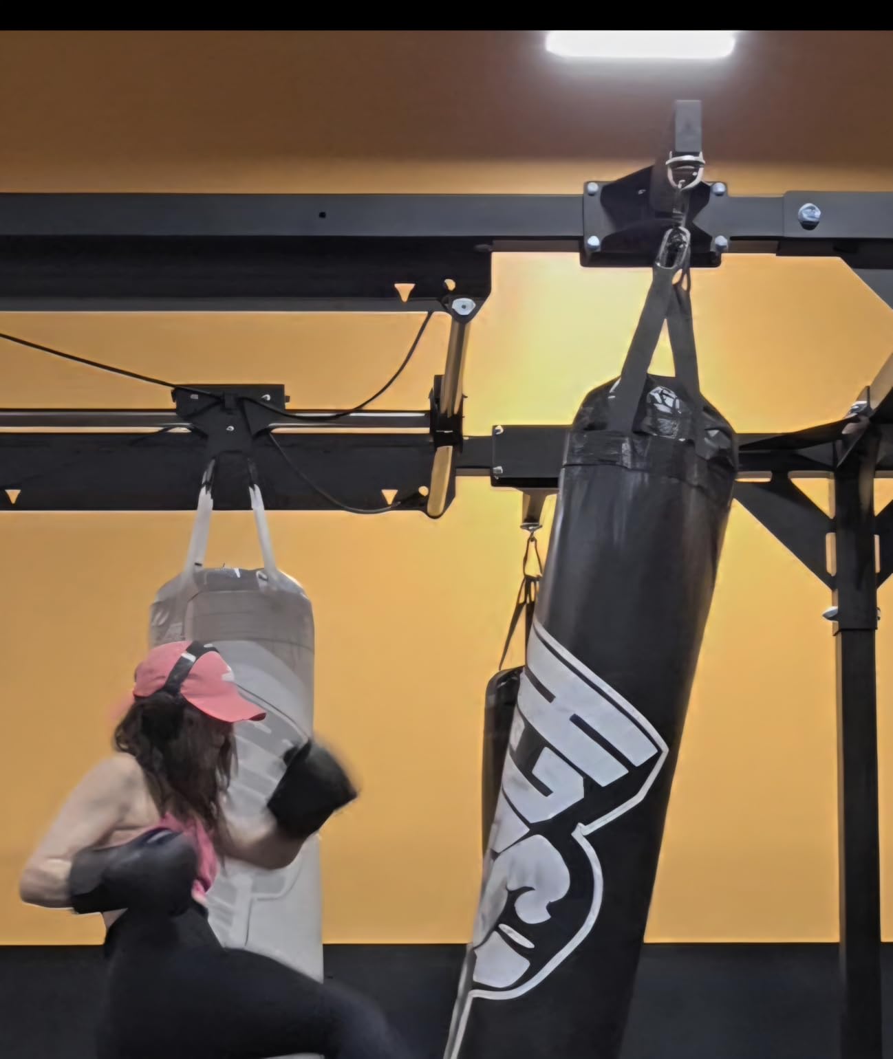 FIVING Boxing Gloves for Men and Women Suitable for Boxing Kickboxing Mixed Martial Arts Muay Thai MMA Heavy Bag Training customer photo 2