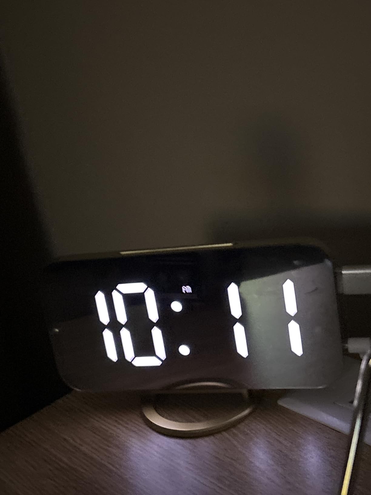 SZELAM Digital Alarm Clock, LED and Mirror Desk Clock Large Display, with Dual USB Charger Ports, 3 Levels Brightness - Gold customer photo 2