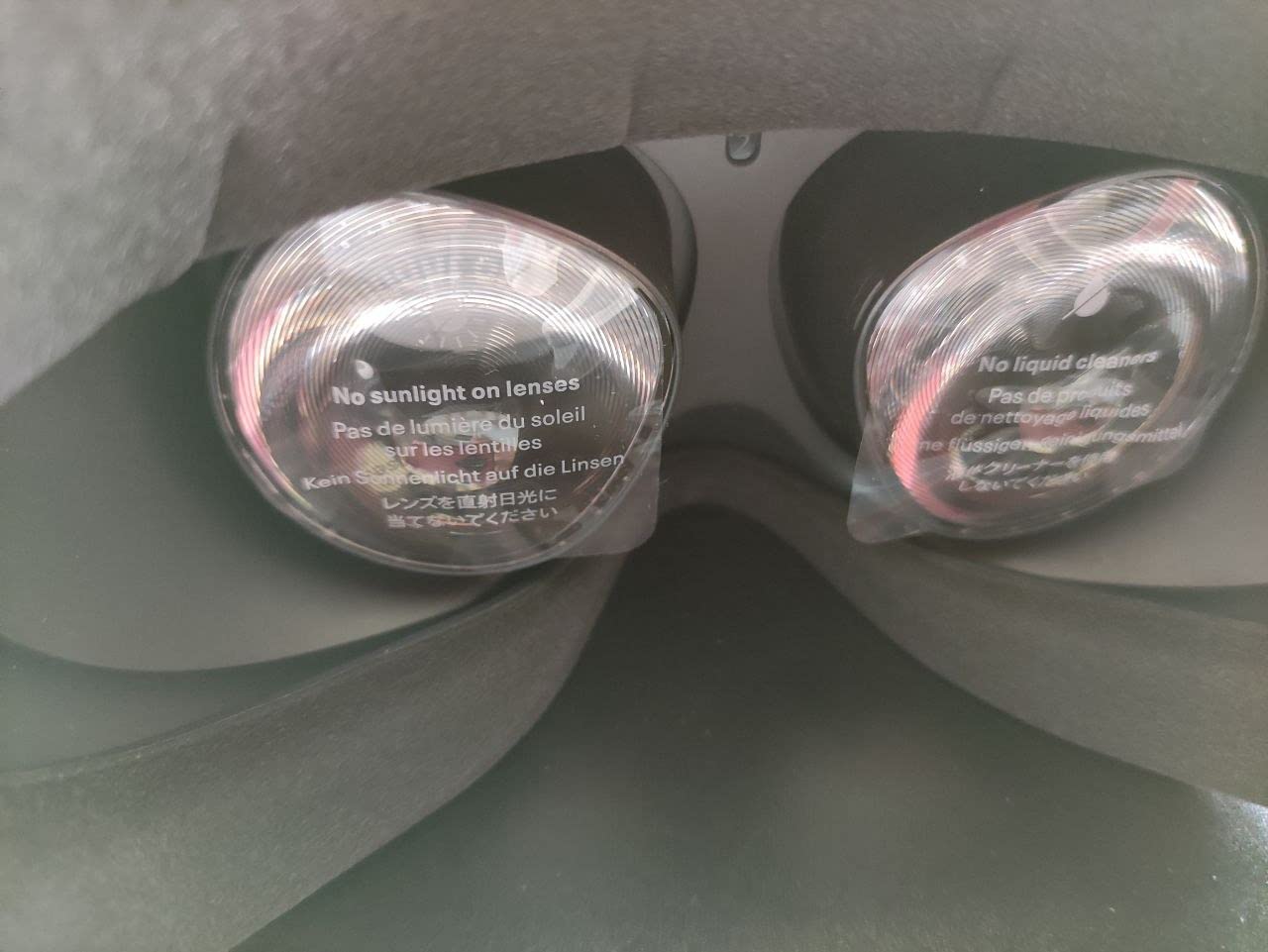 Meta Quest 2 - Advanced All-In-One Virtual Reality Headset - 128 GB customer photo 2