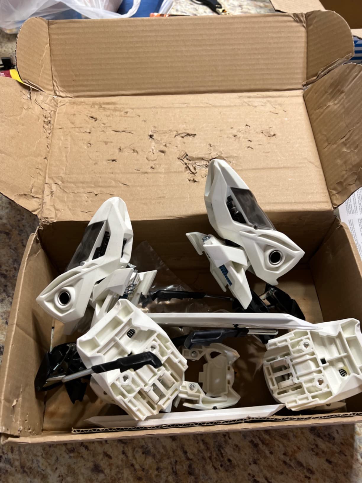 Marker Squire 11 Ski Bindings - Unisex Adult Lightweight Easy-Entry Freeride & Freestyle All-Mountain Skiing Bindings - Anti-Friction Technology, Reduced Step-in Force customer photo 2