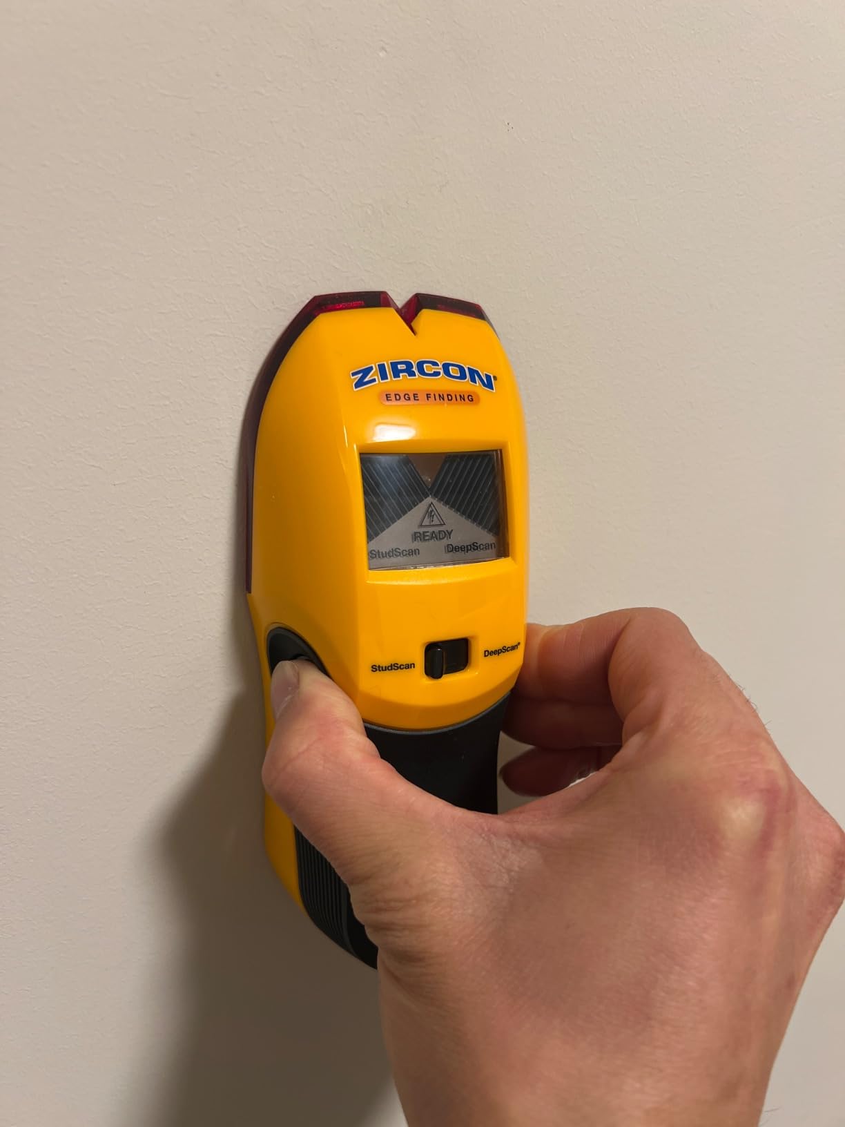 Zircon StudSensor A100 Stud Finder and Wall Scanner - Edge Locating Stud Detector with WireWarning AC Detection customer photo 1