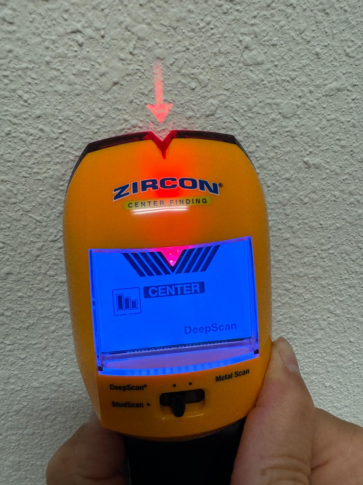 Zircon MultiScanner A200 - Electronic Wall Scanner Stud Finder & Metal Detector with Live AC Wire Detection, SpotLite Pointer, ACT Auto-Correcting Technology customer photo 2