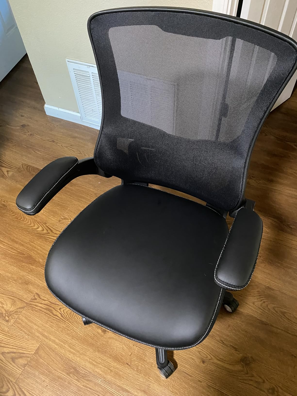 Office Chair Ergonomic Desk Chair, Computer PU Leather Home Office Chair, Swivel Mesh Back Adjustable Lumbar Support Flip-up Arms Executive Task Chair customer photo 1