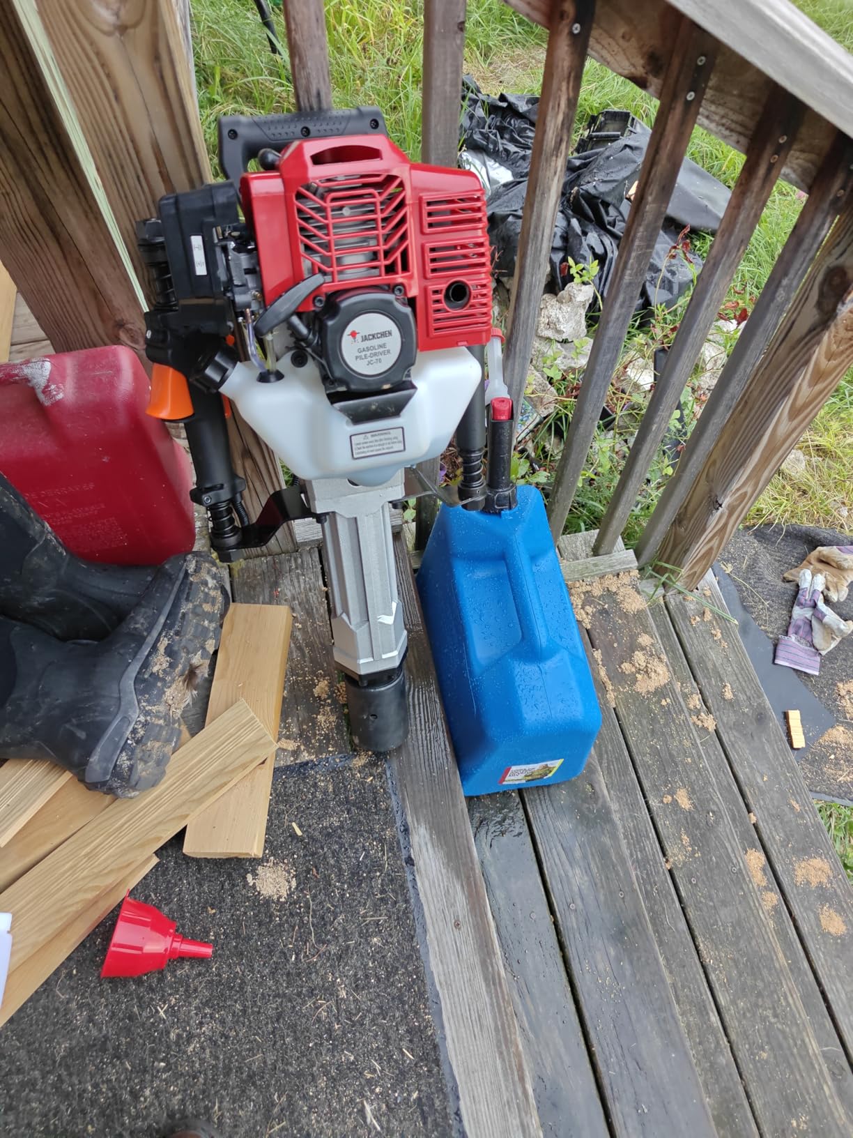 52CC Gas Powered T-Post Driver, JACKCHEN 1900W Two Stroke Garden Fencing Tool Farm Piling Driver, Air Cooling Single Cylinder Gasoline Petrol Garden Fencing Tool Machine with 2 Post Driving Head customer photo 2