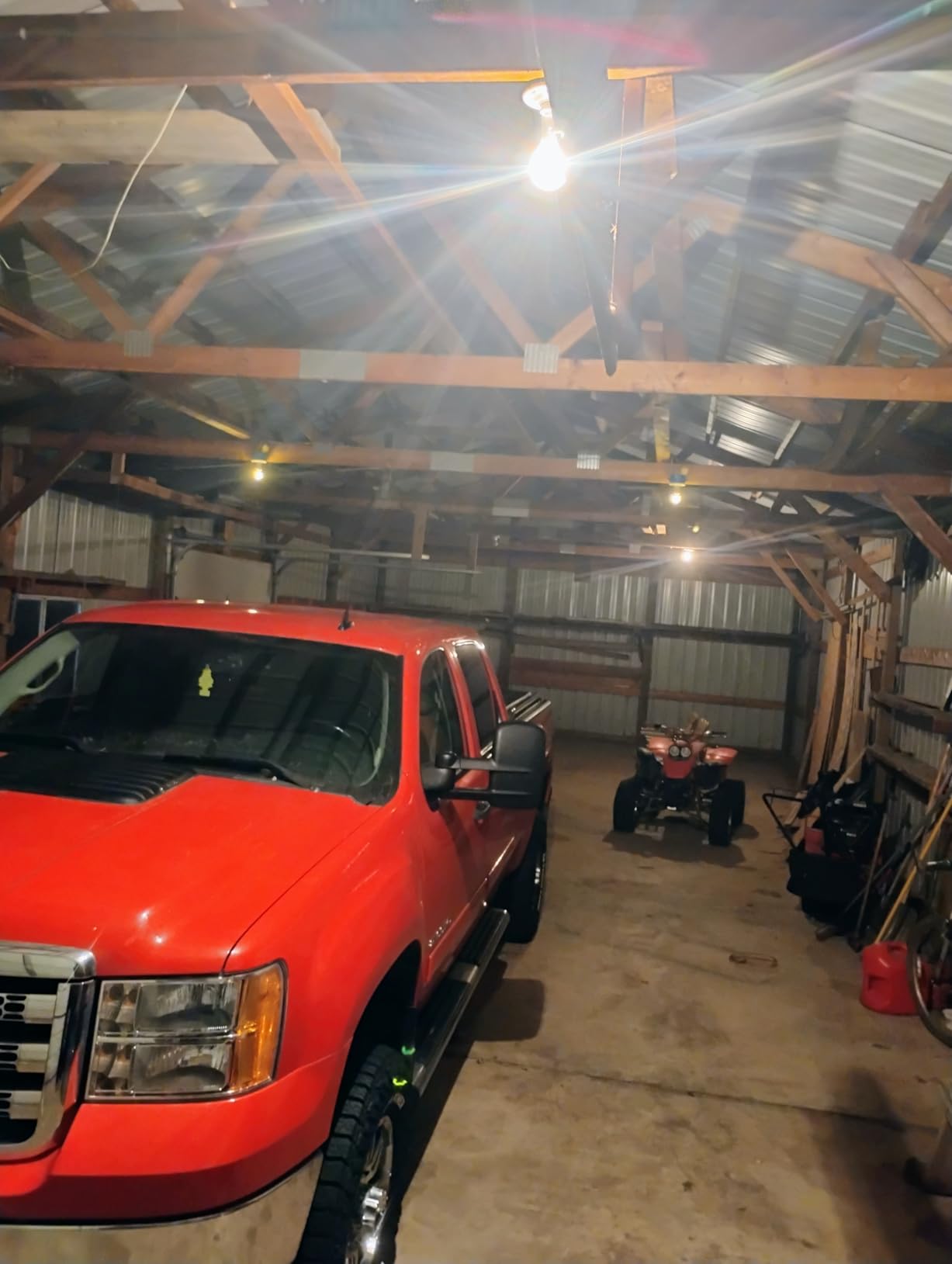 Led Garage Lights 6-Pack 200W Super Bright Ceiling Led Shop Lights, E26/E27 Base, 6500K, 22000LM Deformable Garage Light Ideal for Basement, Attic and Workshop customer photo 2