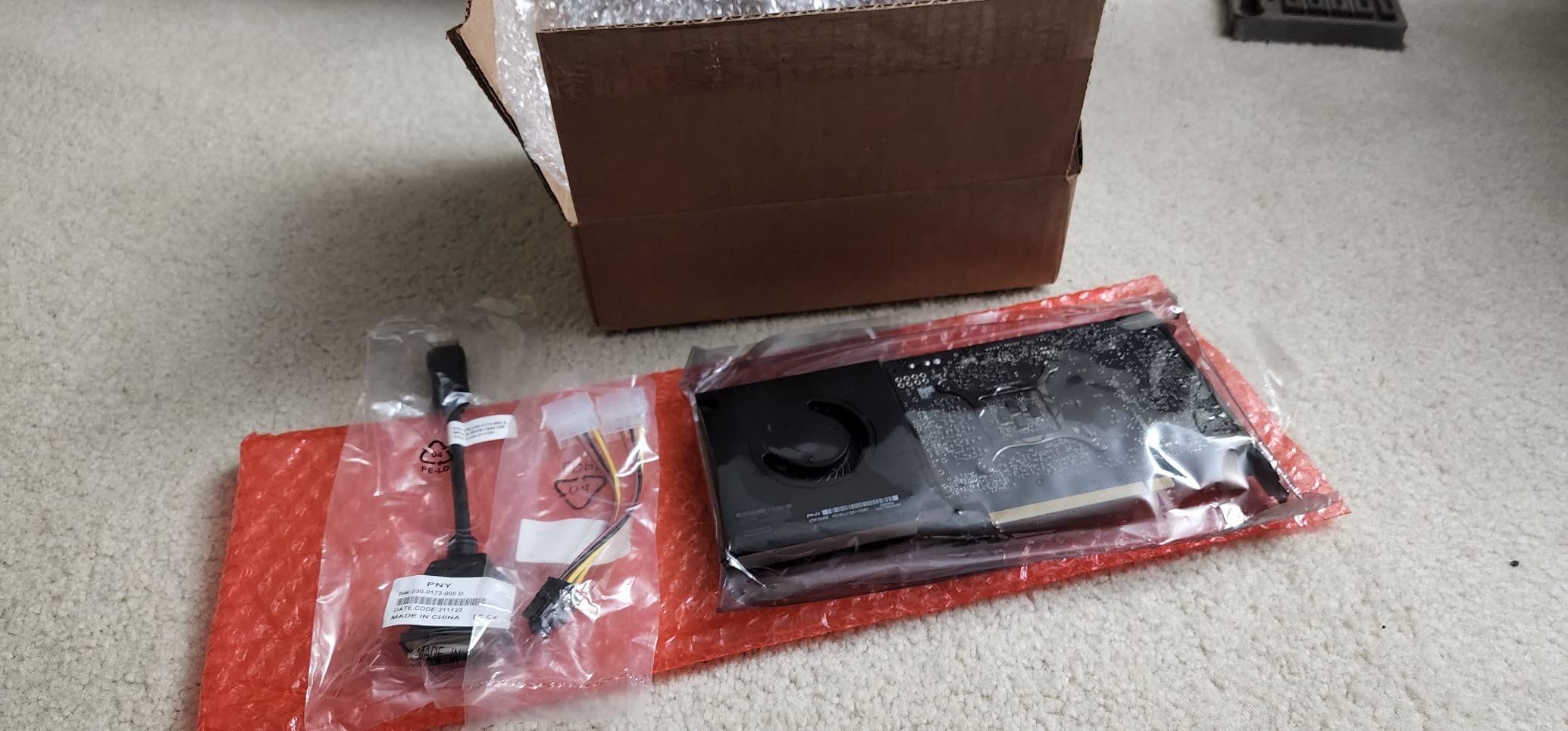PNY NVIDIA RTX A4000 Workstation Graphics Card 16GB GDDR6 customer photo 1