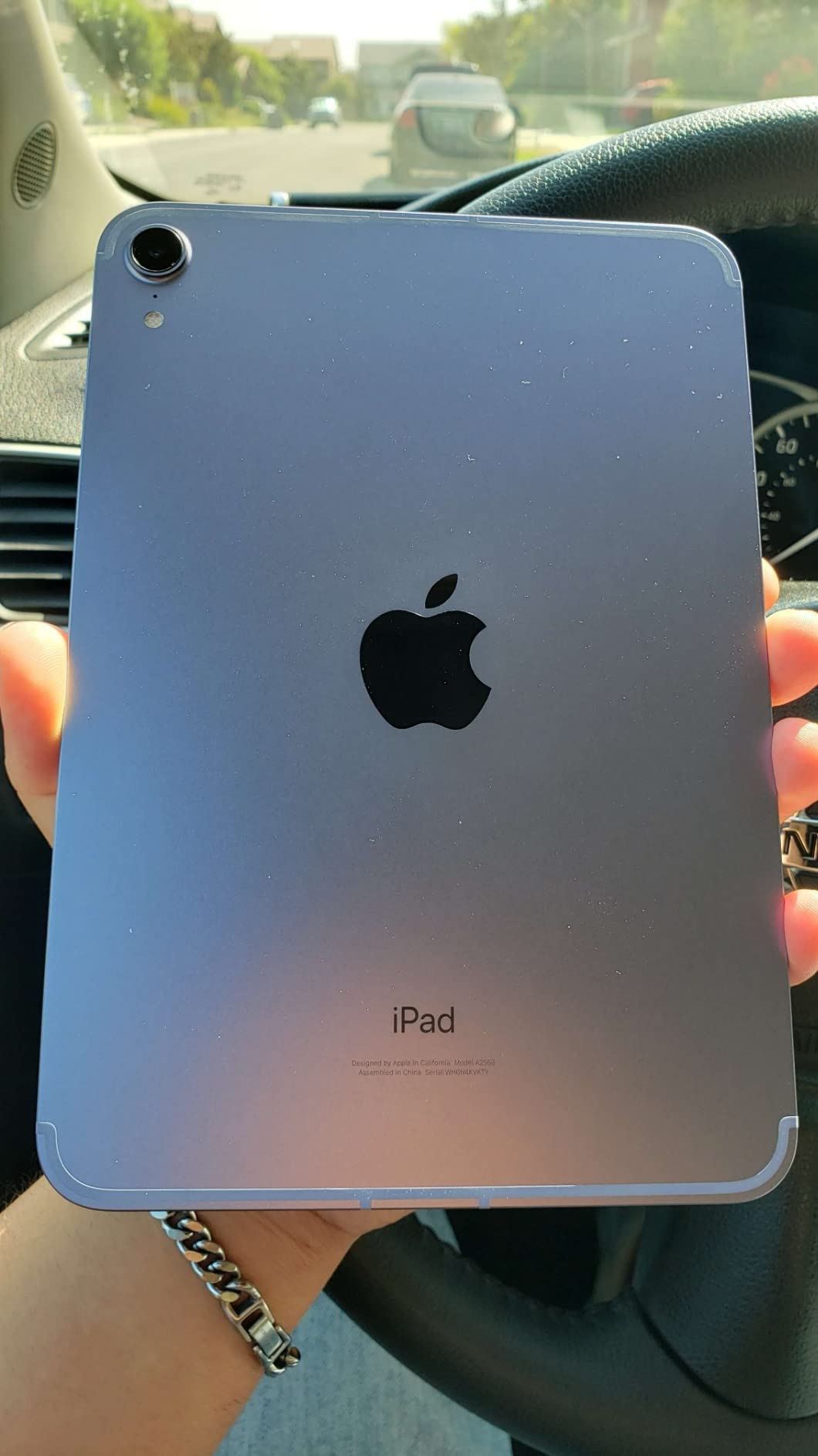 iPad mini (6th Generation): A15 Bionic, 8.3-inch Liquid Retina Display, 256GB, Wi-Fi 6 + 5G Cellular, 12MP front/12MP Back Camera, Touch ID, All-Day Battery Life - Starlight customer photo 2
