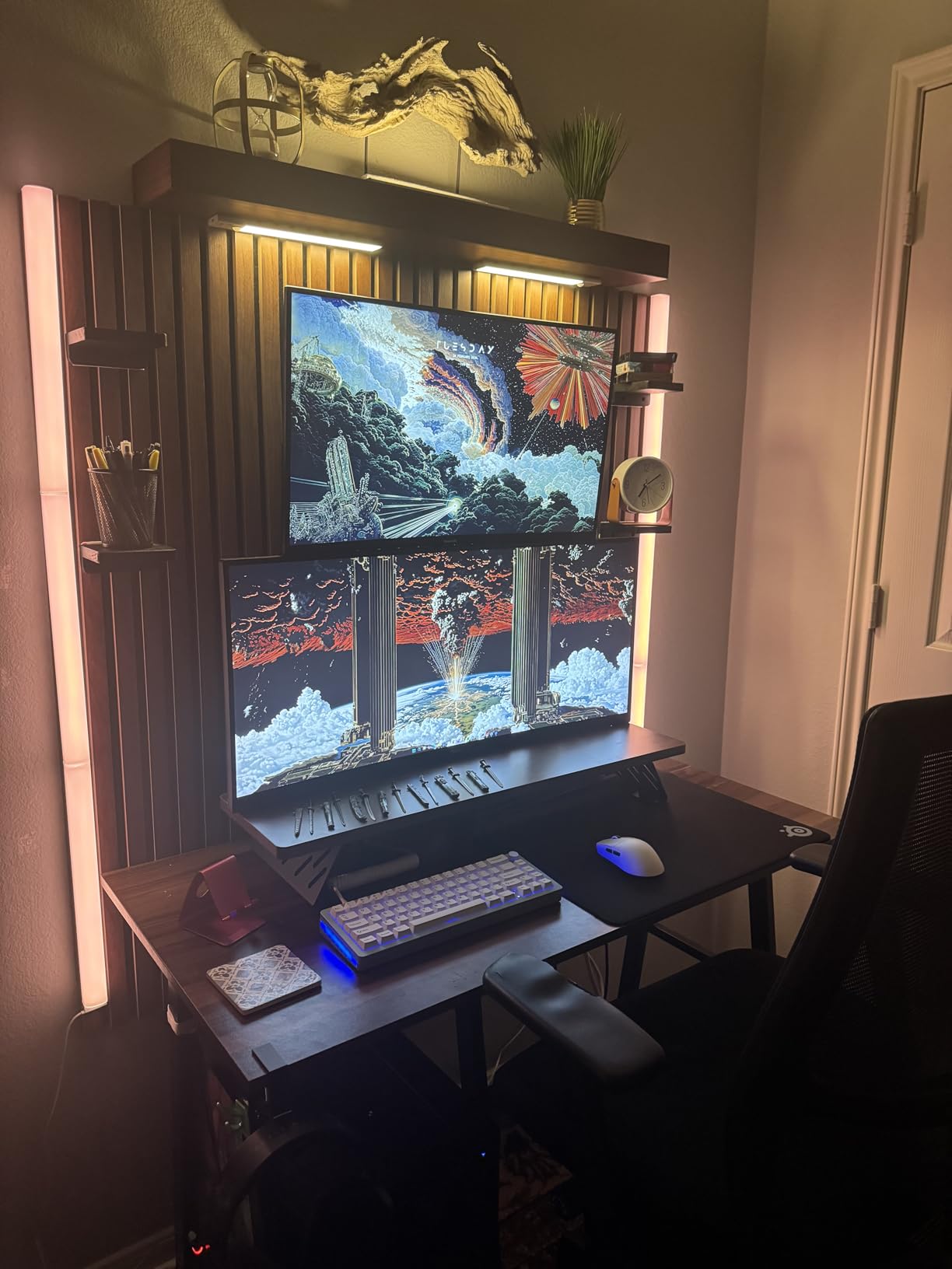 LIFX Glide Wall Lights, RGBIC LED Light, Smart Gaming Light Compatible with SmartThings, RGB Lights Bar, LED Wall Lights for Bedroom, 2 Panels Set (3 Sections/Panel) customer photo 2